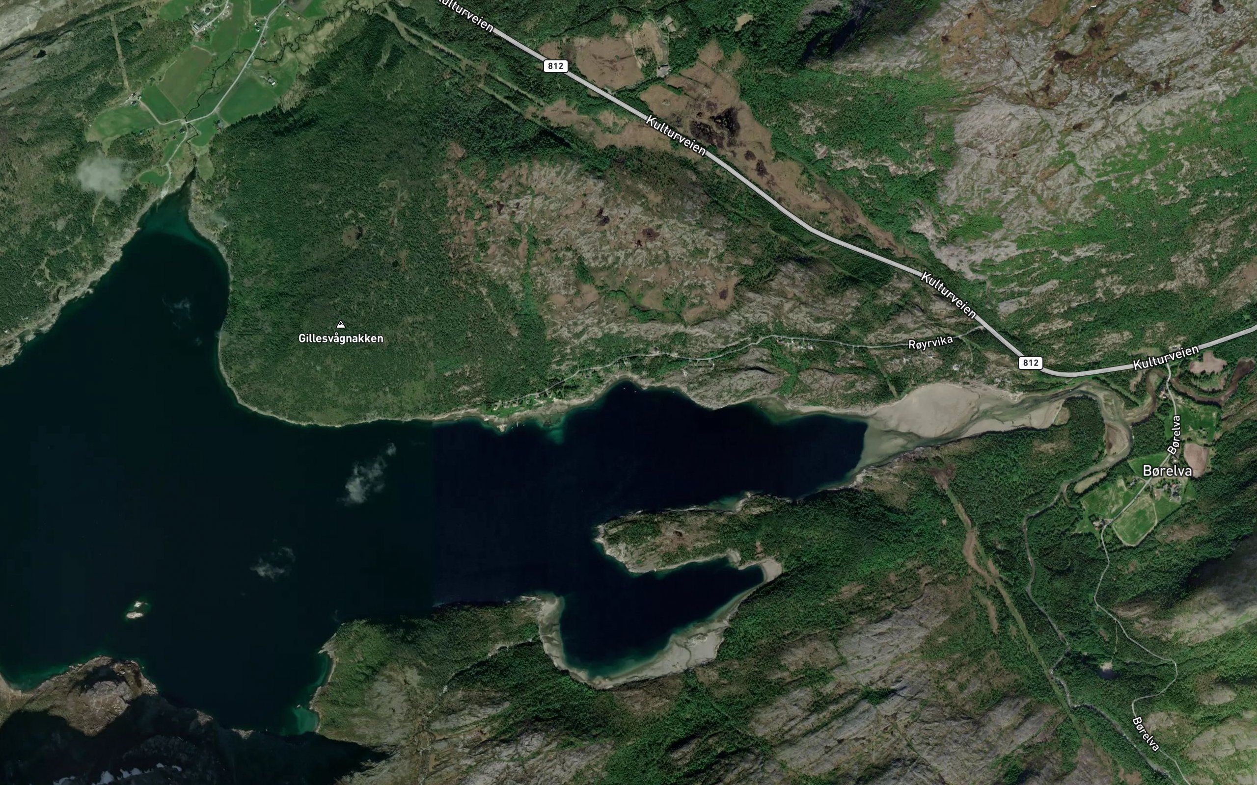 Royrvika,l