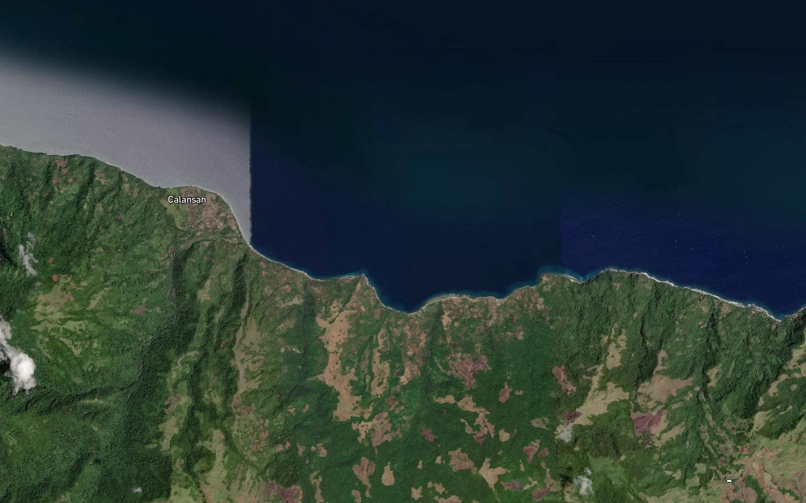 Lumotan Bay