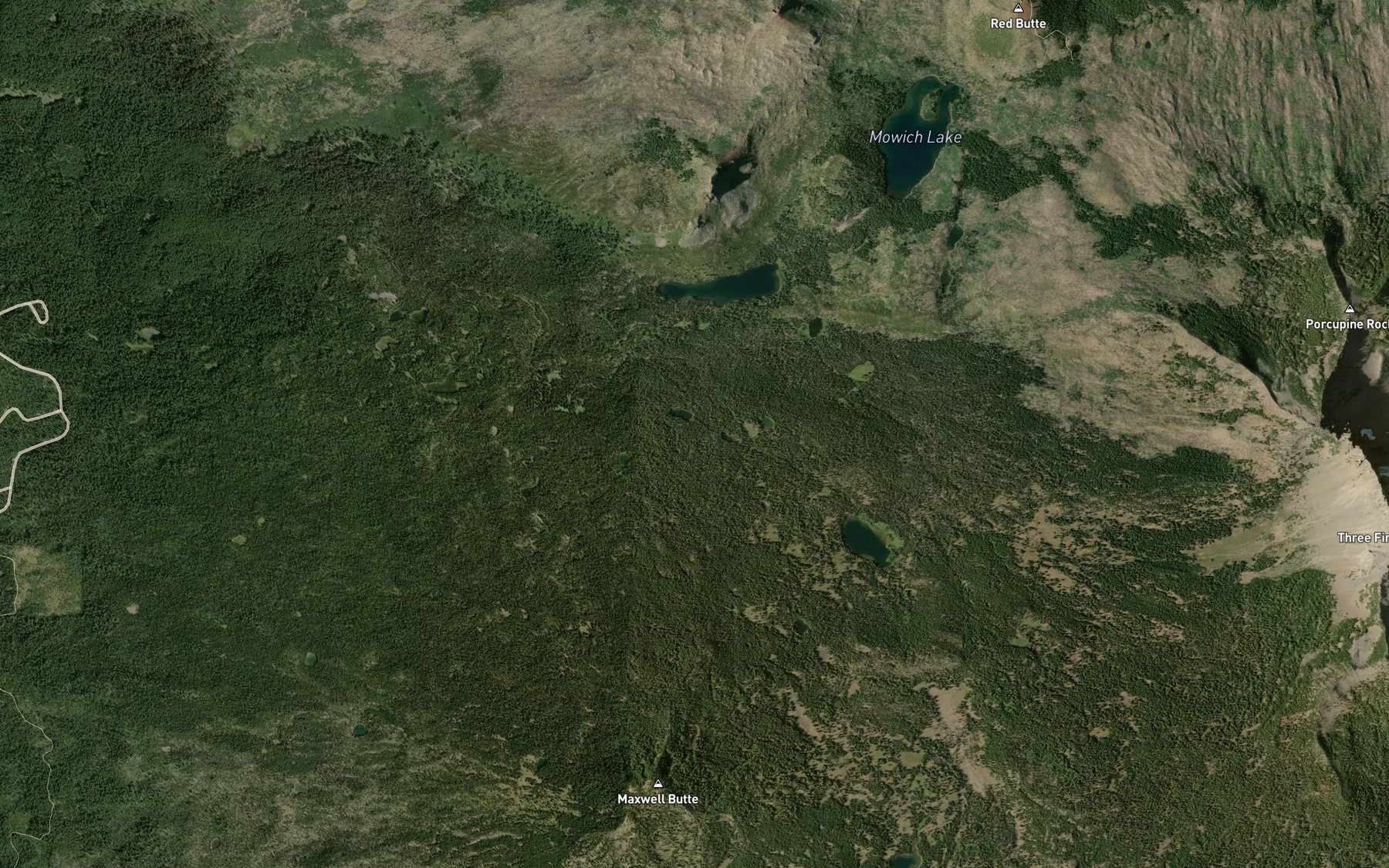 Satellite map of the Toms Lake