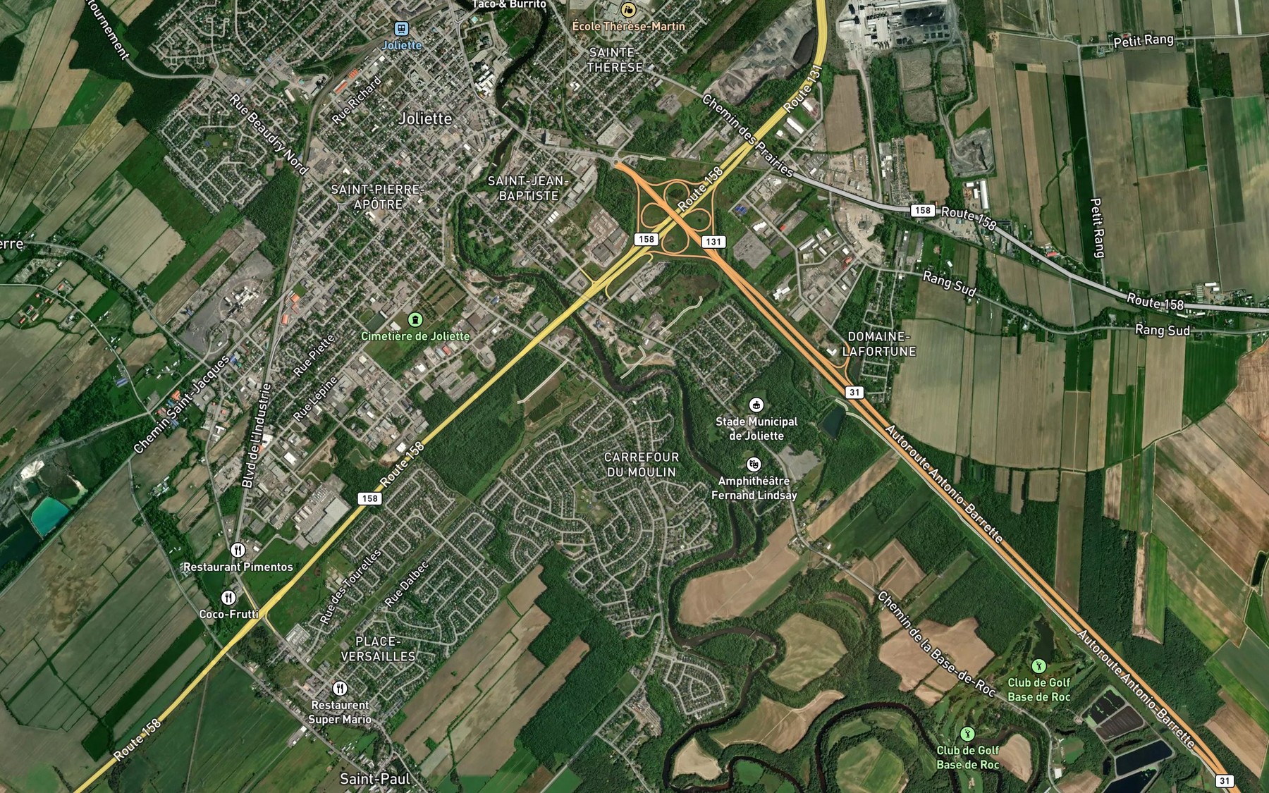 Satellite map of the Cours d'eau du Vieux Moulin