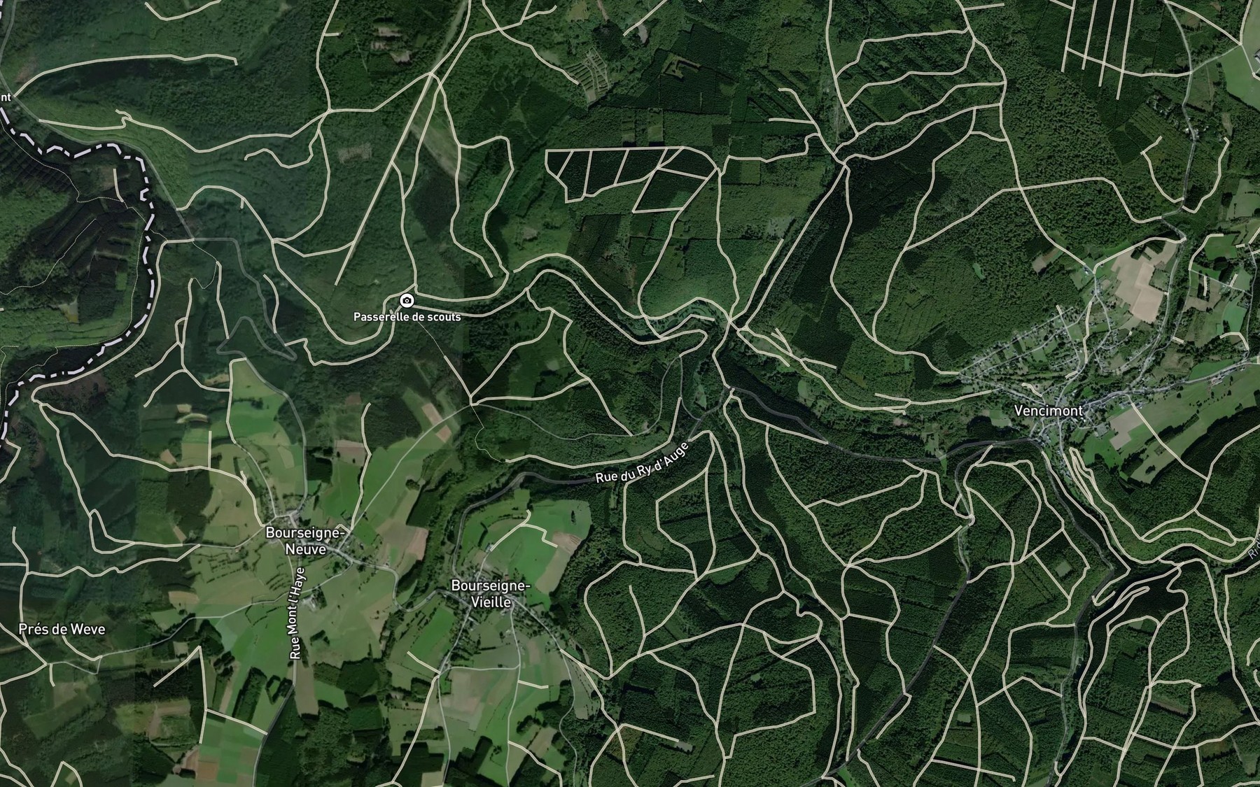 Satellite map of the Ruisseau des Aujes