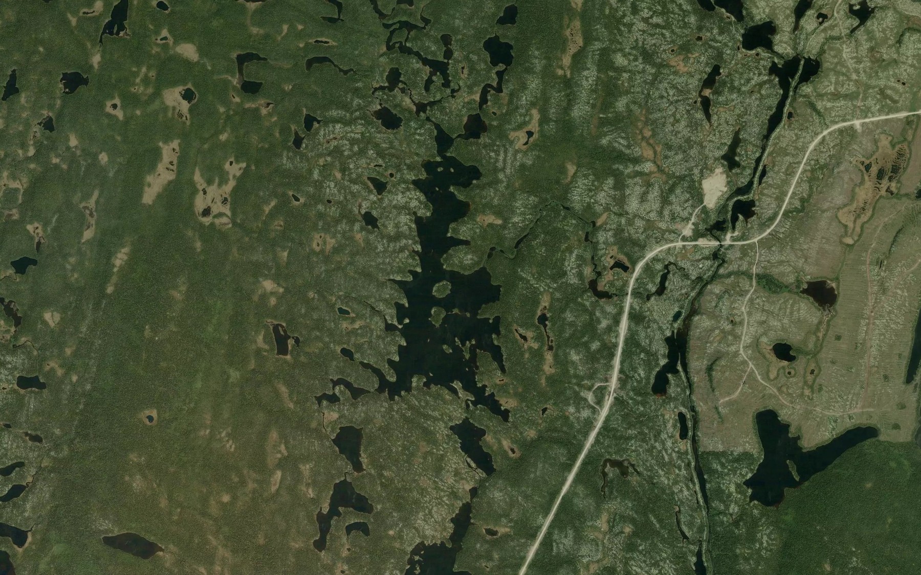Satellite map of the Lac en Dentelle