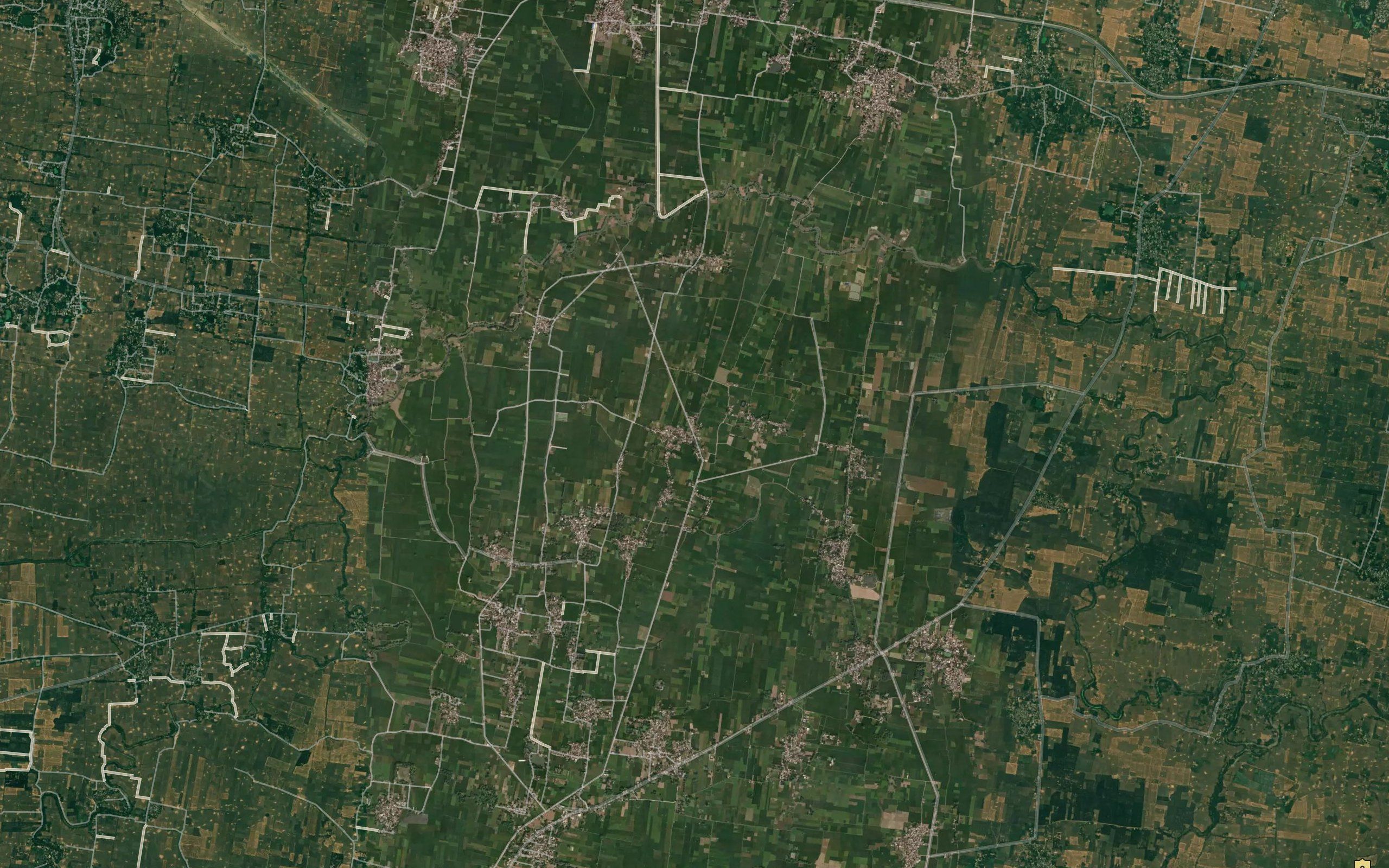 Maddhupur Minor