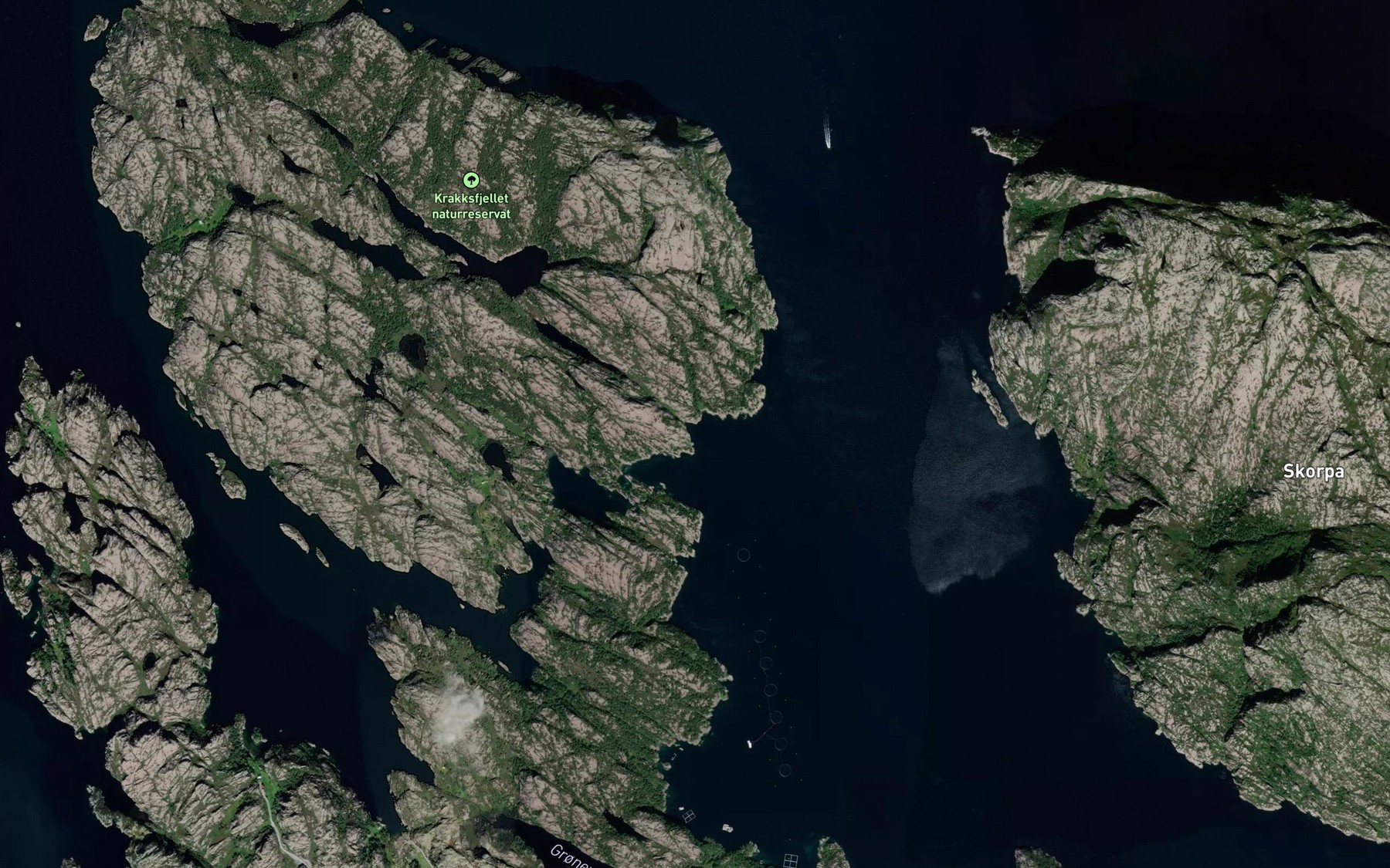 Satellite map of the Kalvedalsvika