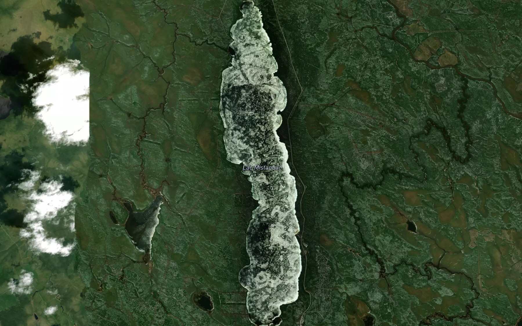 Satellite map of the Lac Mistaouac