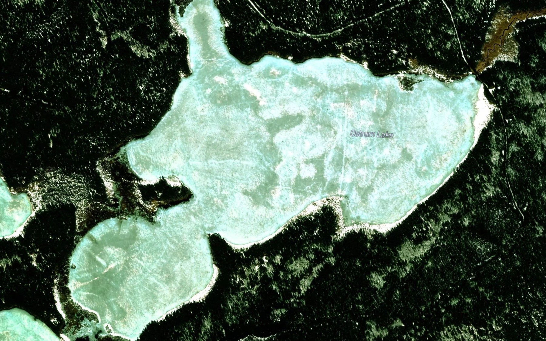 Satellite map of the Ostrum Lake