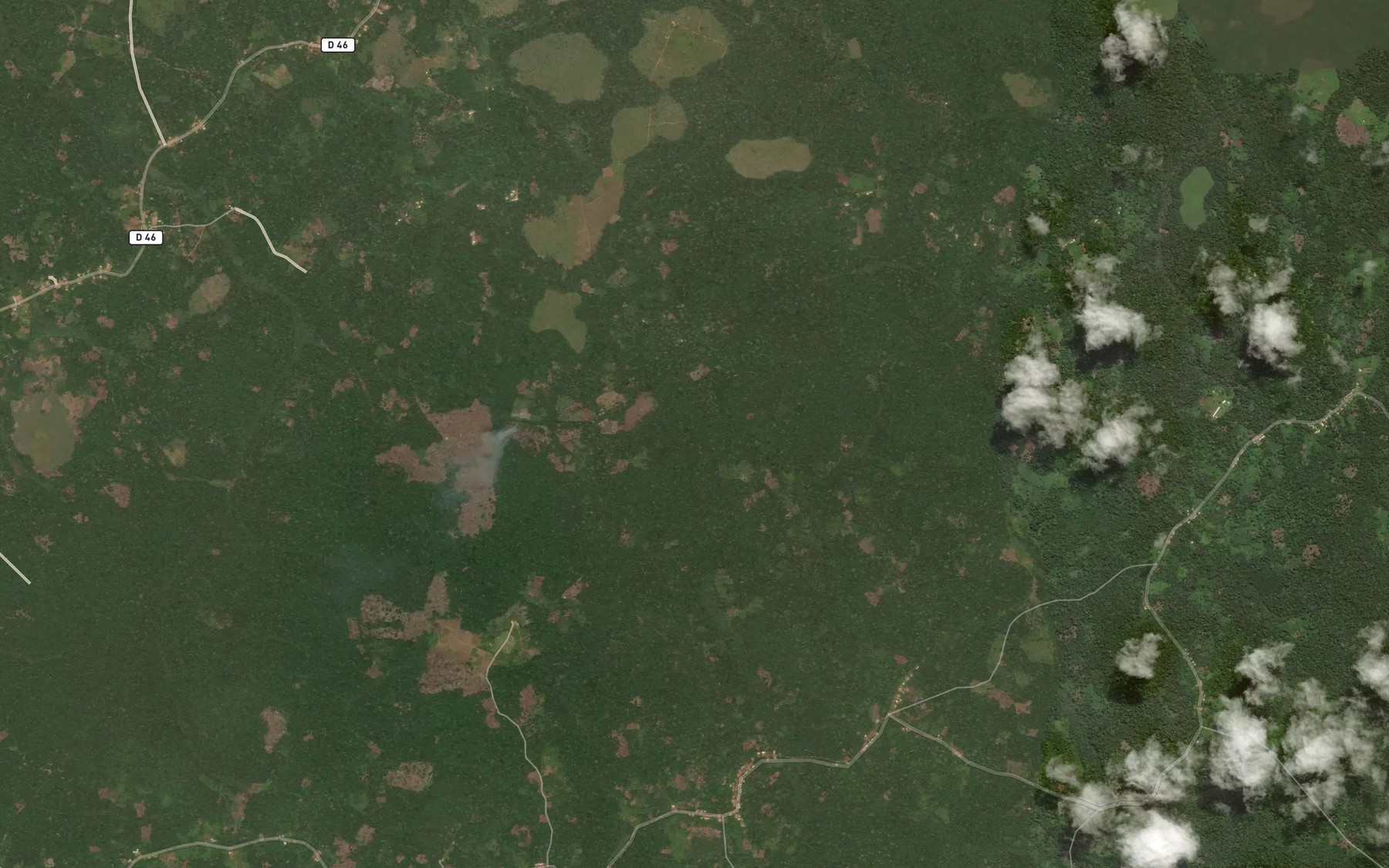 Satellite map of the Momvo