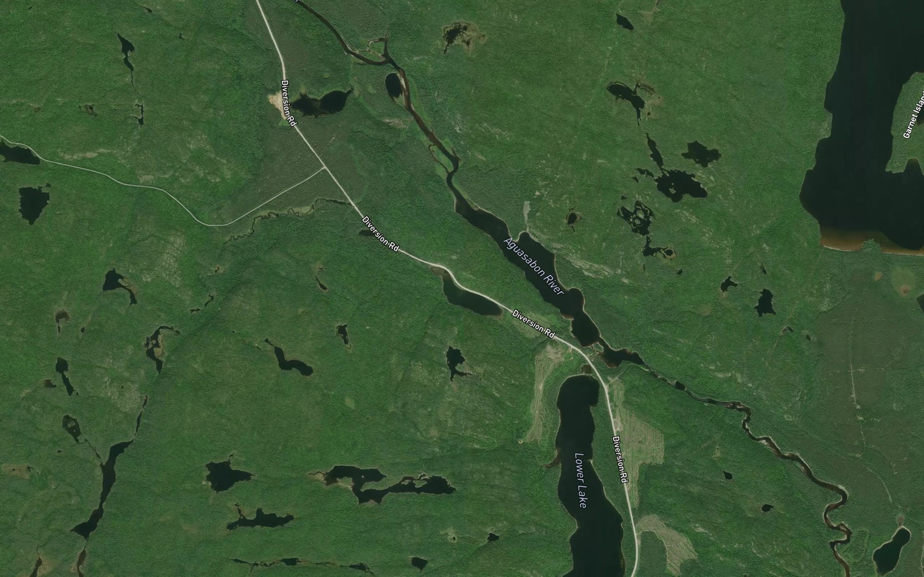 Satellite map of the Roadside Lake