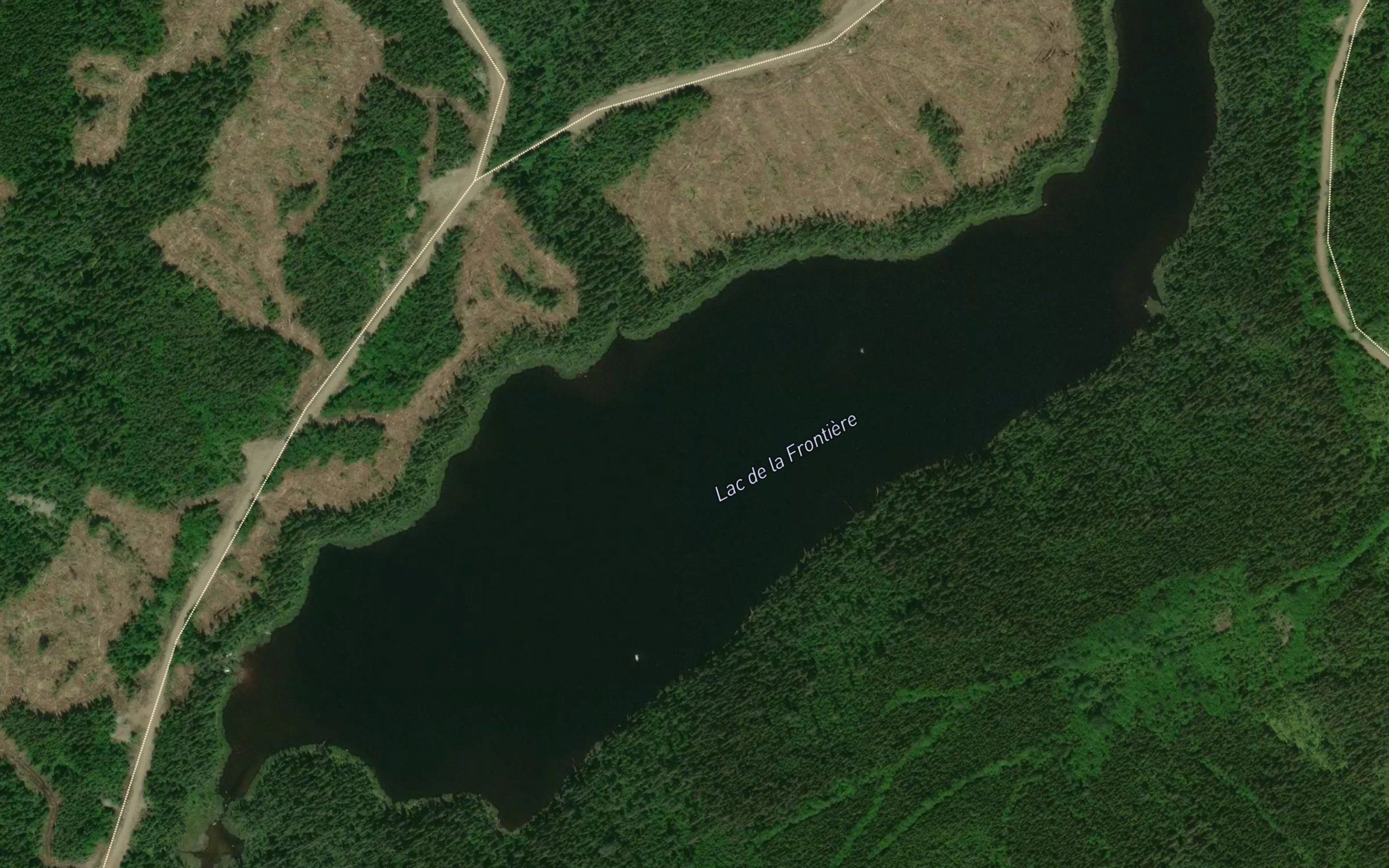 Lac de la Frontiere
