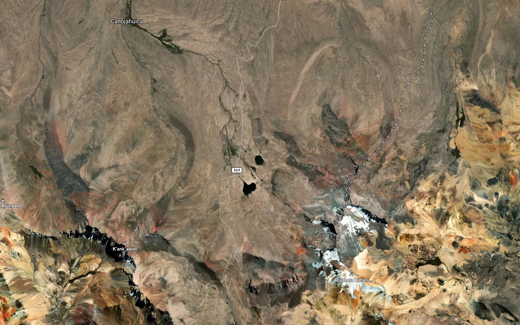 Satellite map of the Lagunas Llmani