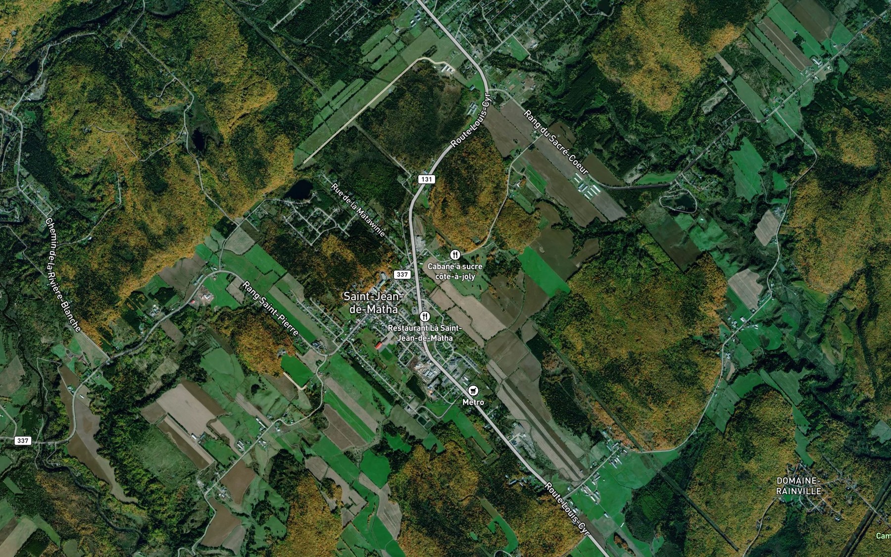 Satellite map of the Cours d'eau Lessard