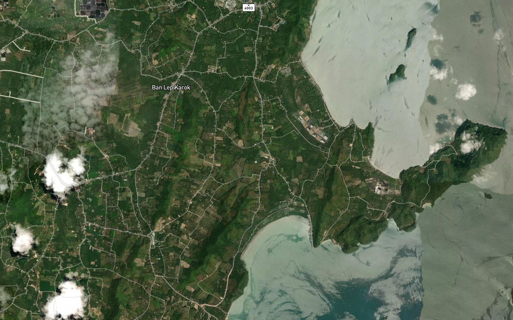 Satellite map of the Sa Nam Ban Thong Tom Yai