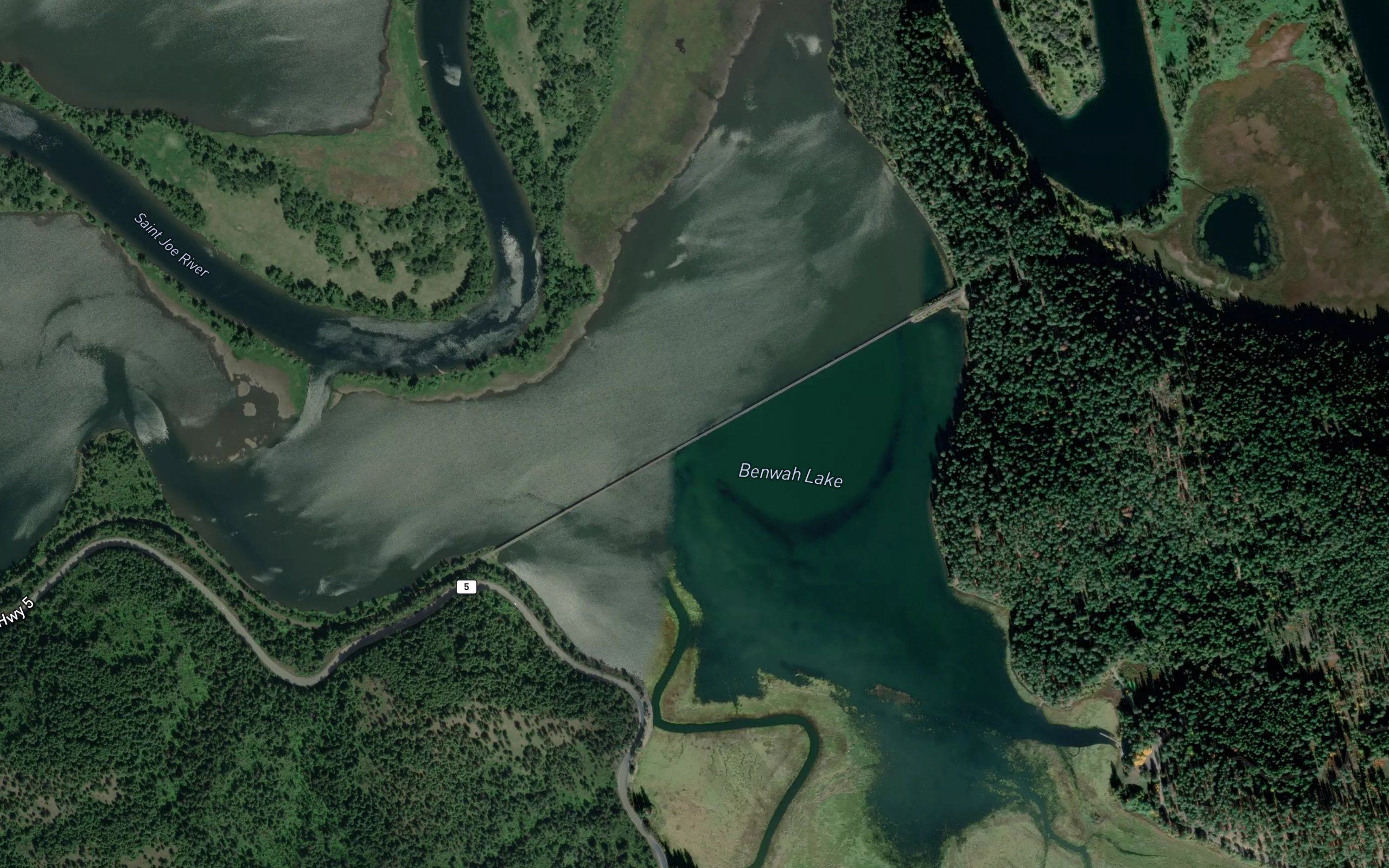 Hnchch'li Lake