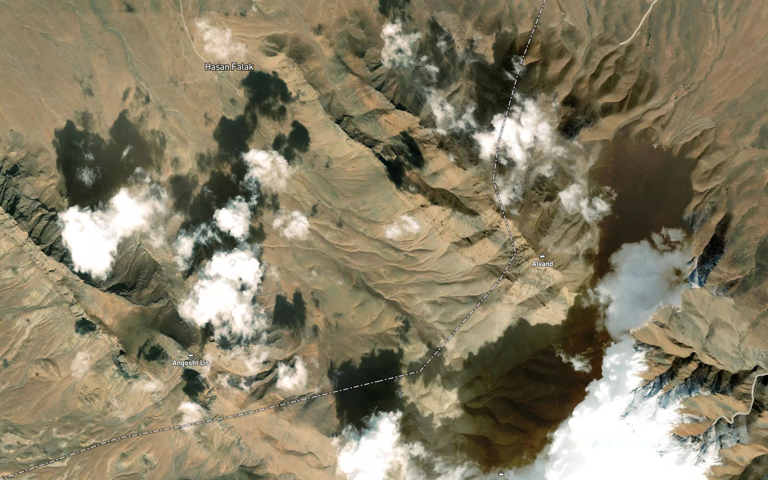Cheshmeh-ye Qal`eh Darreh