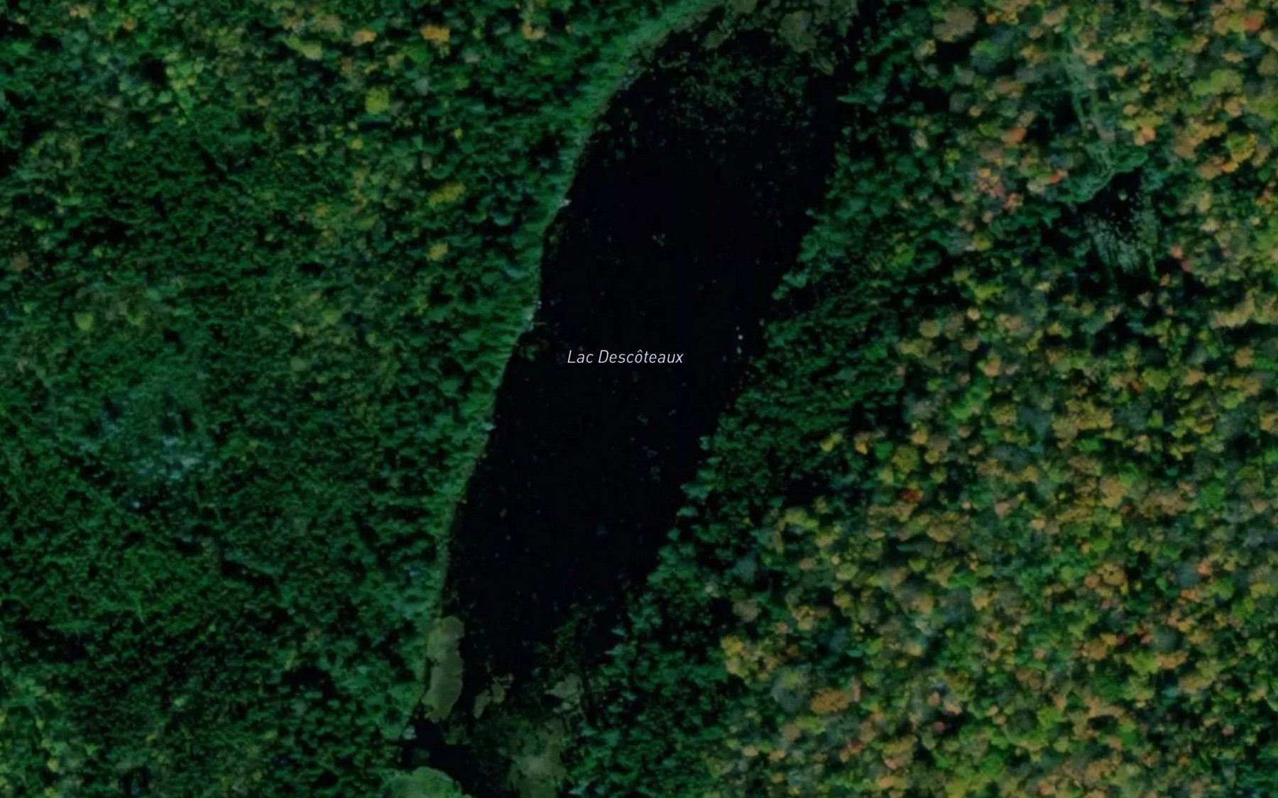Satellite map of the Lac Descoteaux