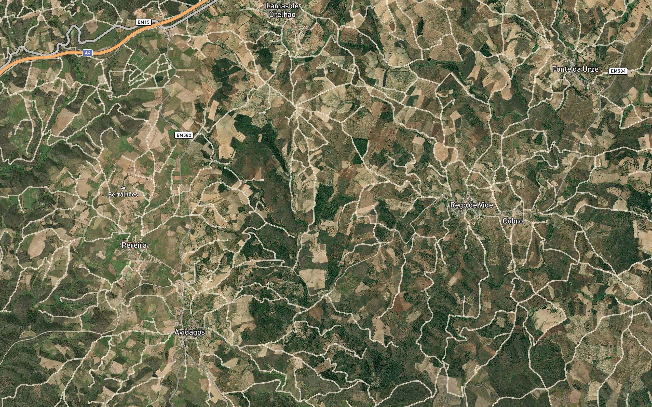 Ribeiro do Vale dos Serralhoes