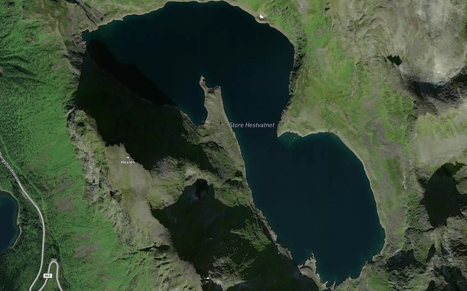 Satellite map of the Hestvatnet,store