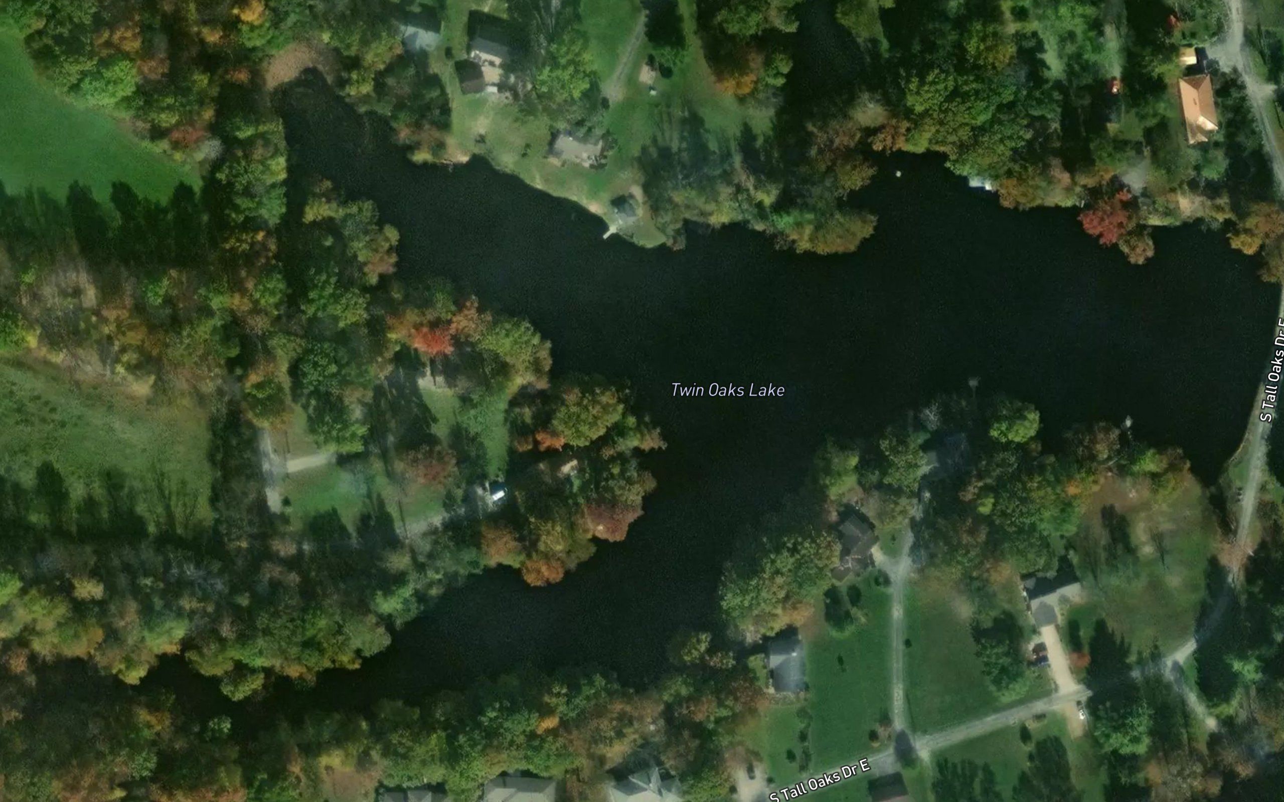 Twin Oaks Lake