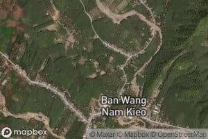 Sa Nam Ban Wang Nam Khiao