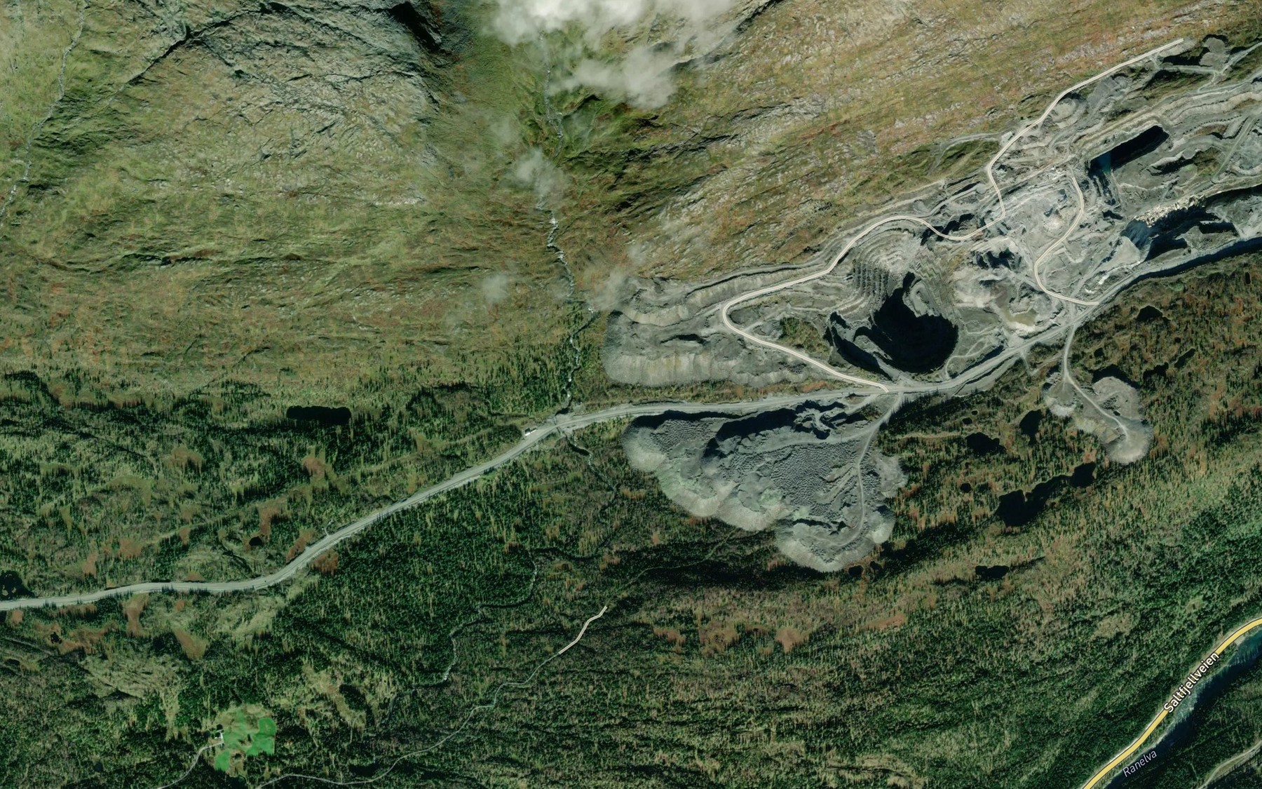 Satellite map of the Trolldalsbekken