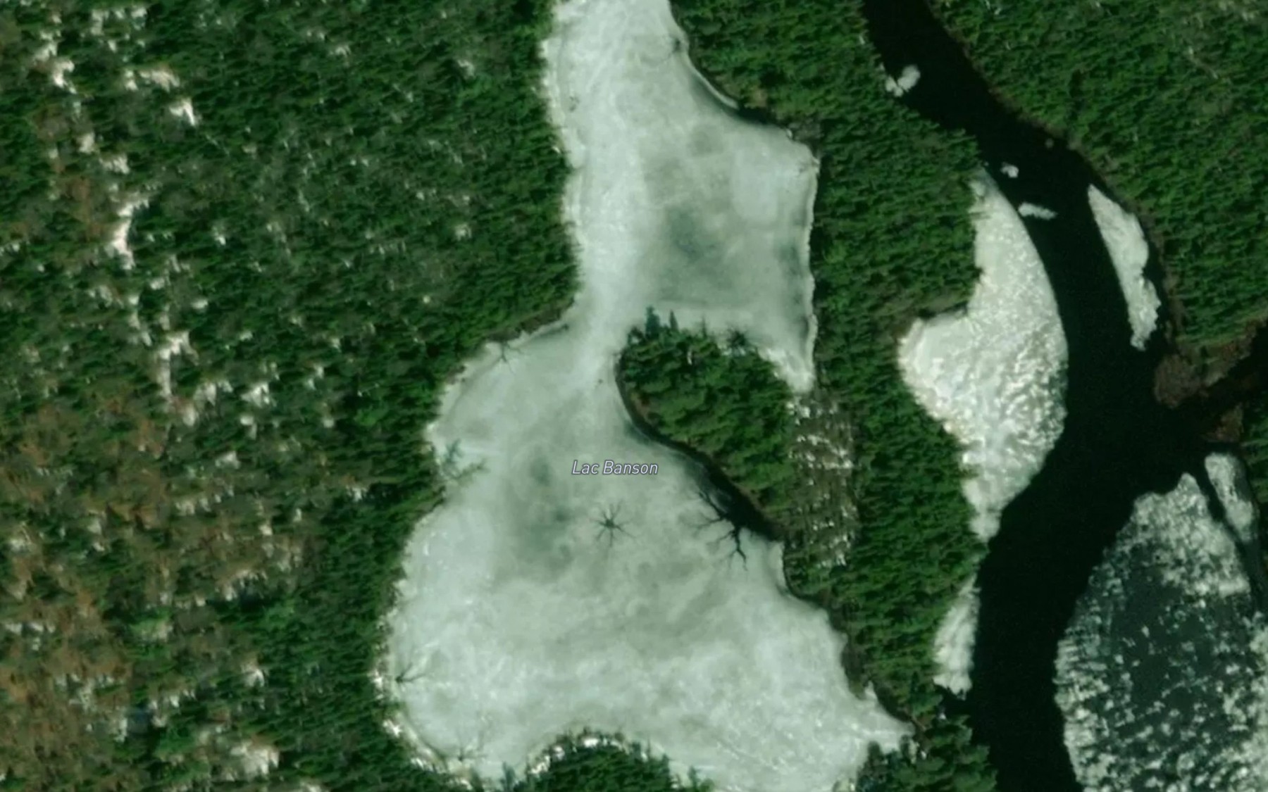 Satellite map of the Lac Banson