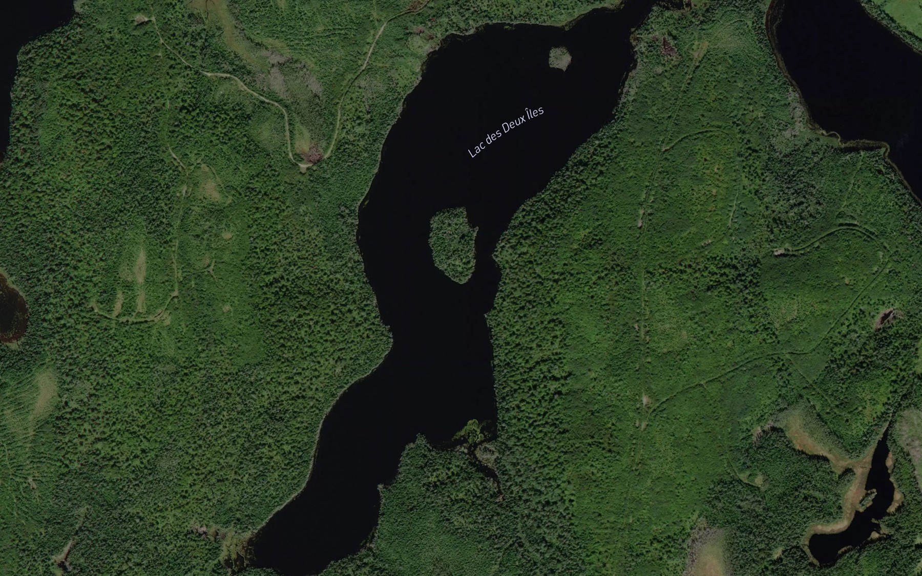 Satellite map of the Lac des Deux Iles