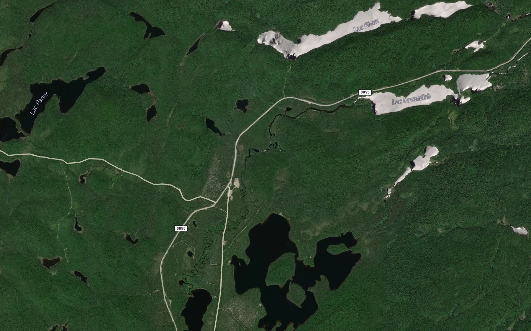 Satellite map of the Etangs Immobiles