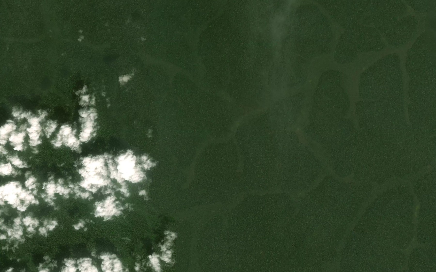 Satellite map of the Amomele