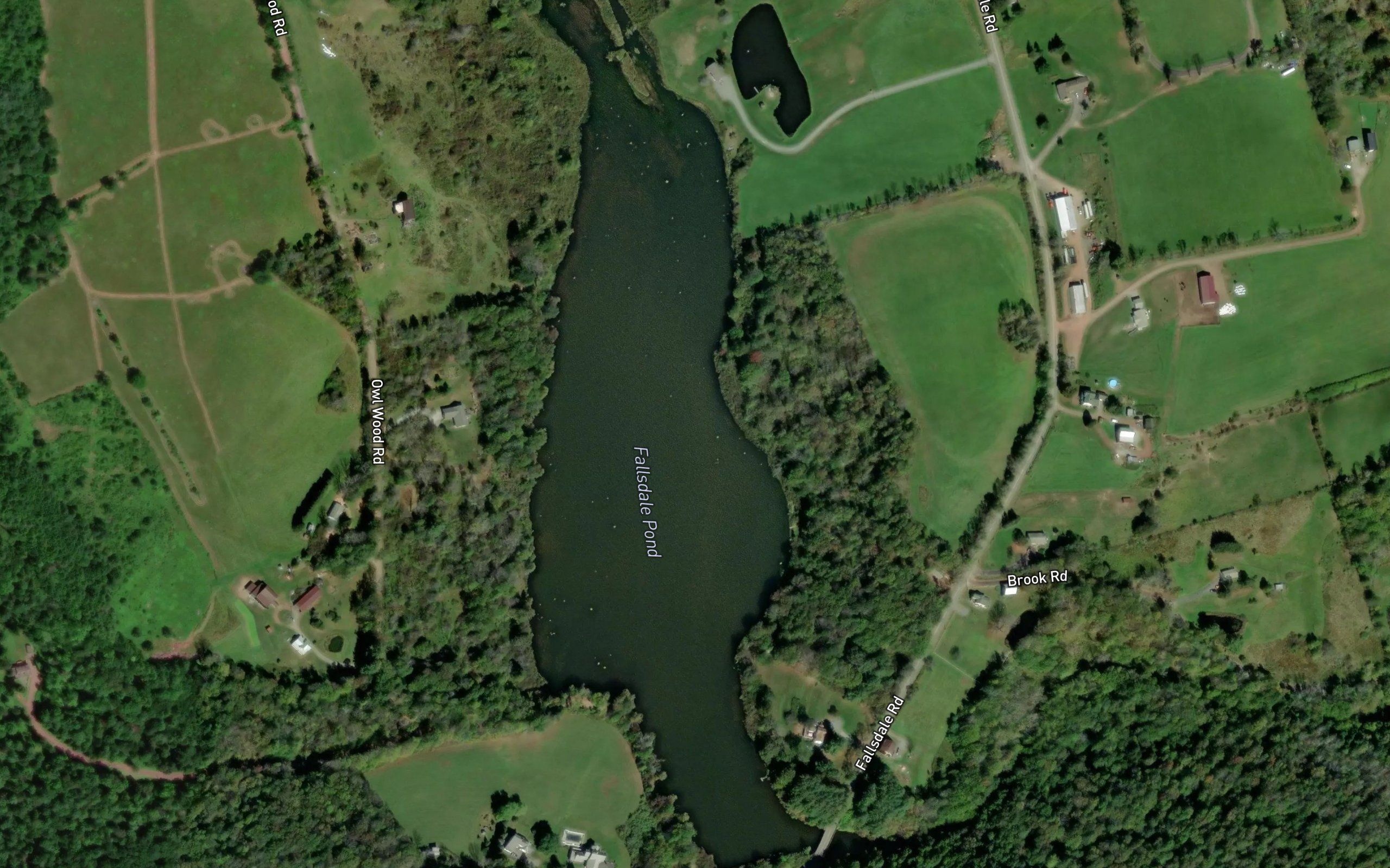 Fallsdale Pond