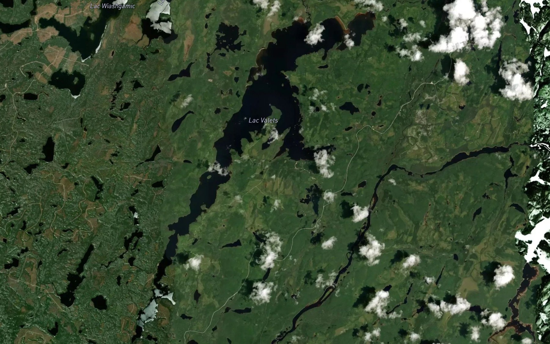 Satellite map of the Lac Valets