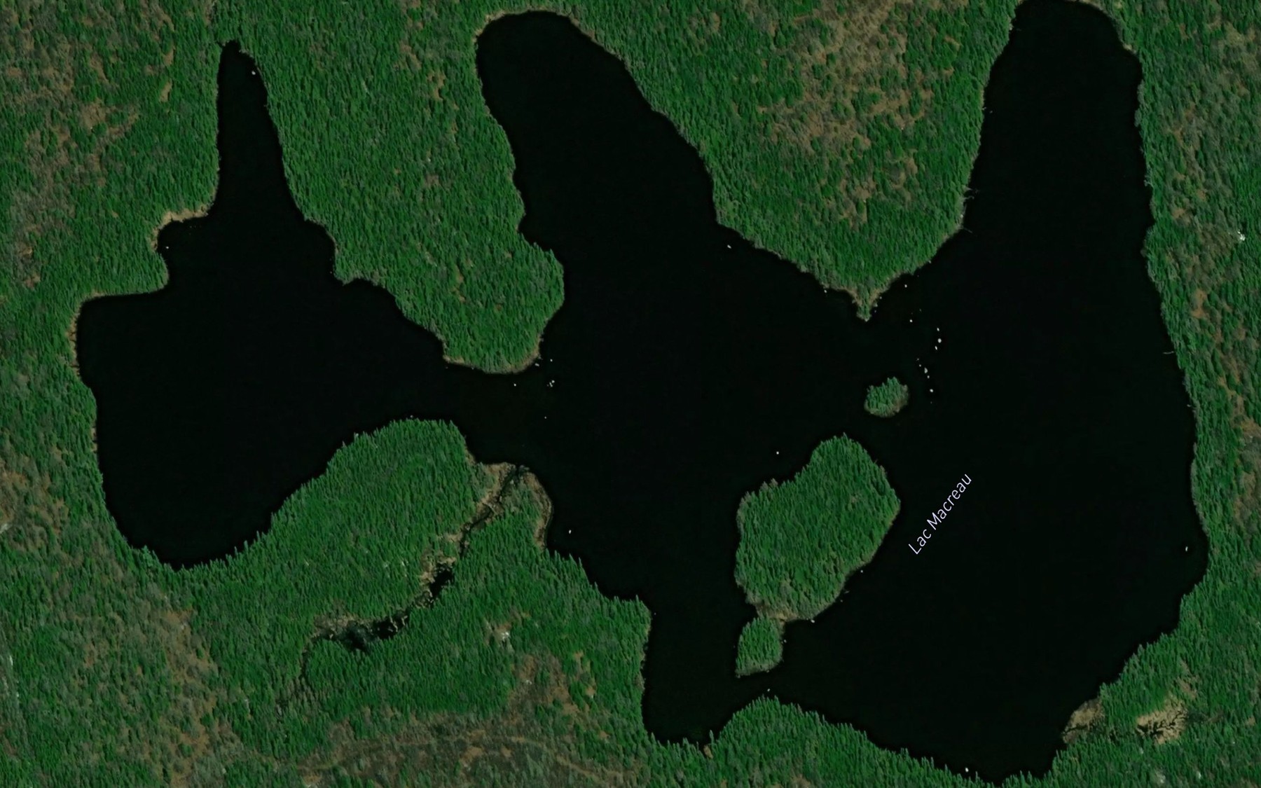 Satellite map of the Lac Macreau
