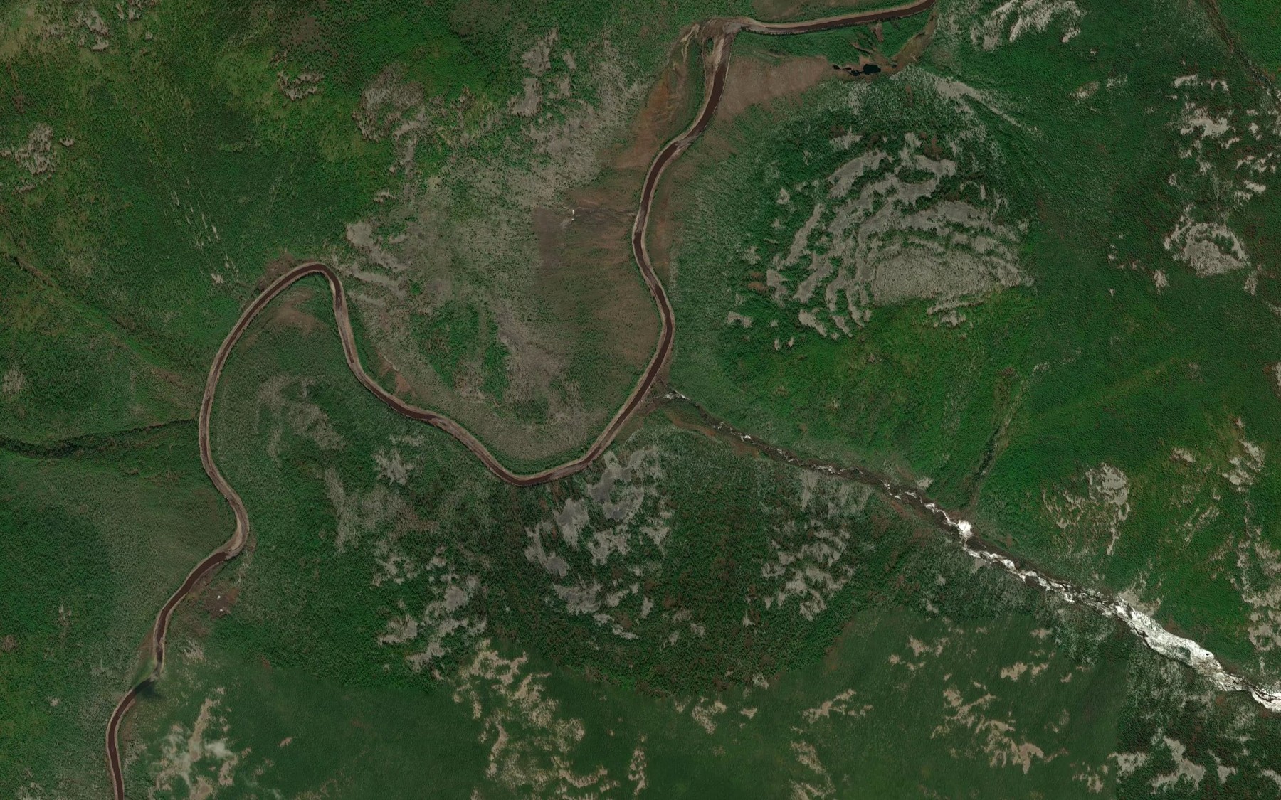 Satellite map of the Dlinnyy