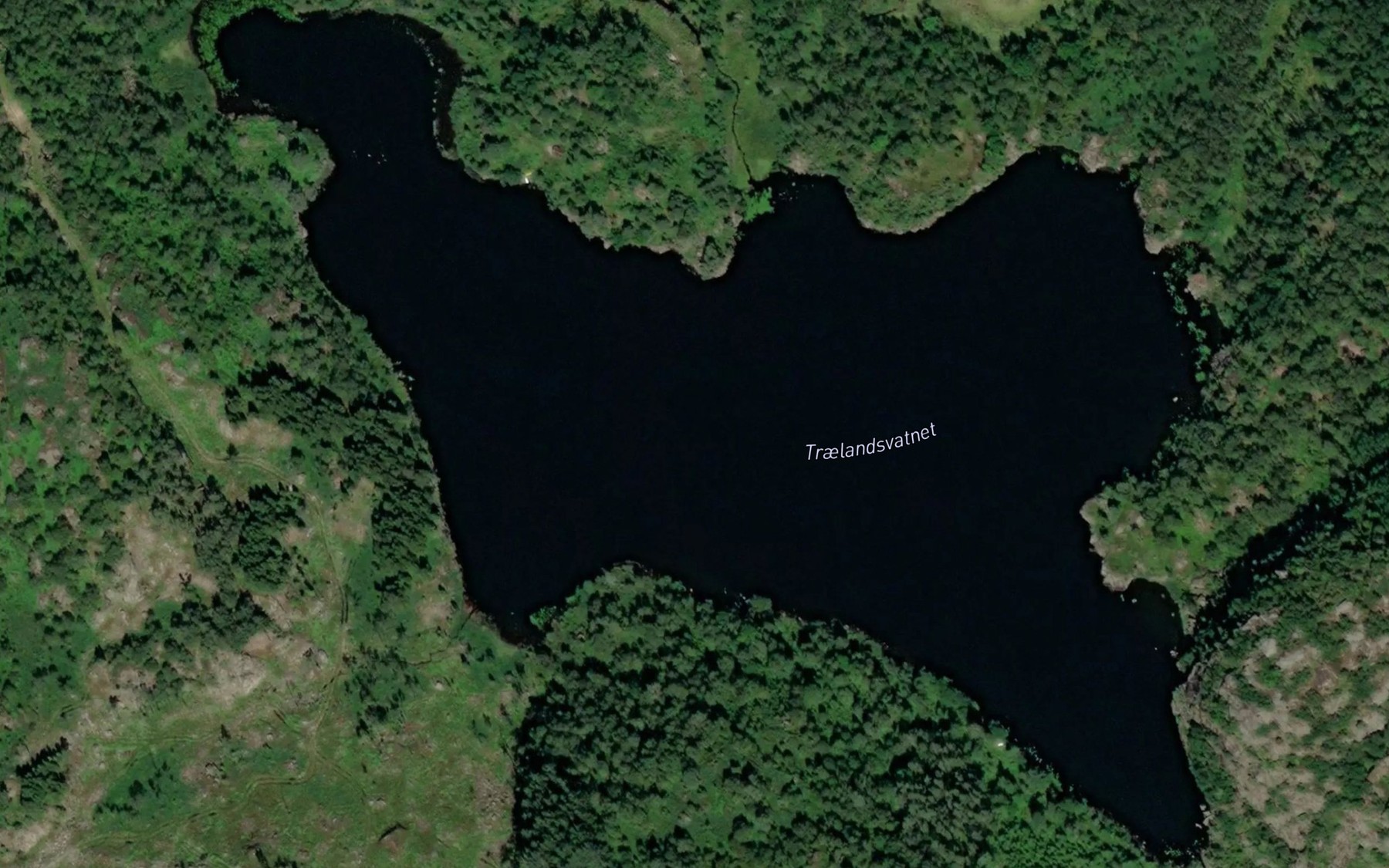 Satellite map of the Traelandsvatnet