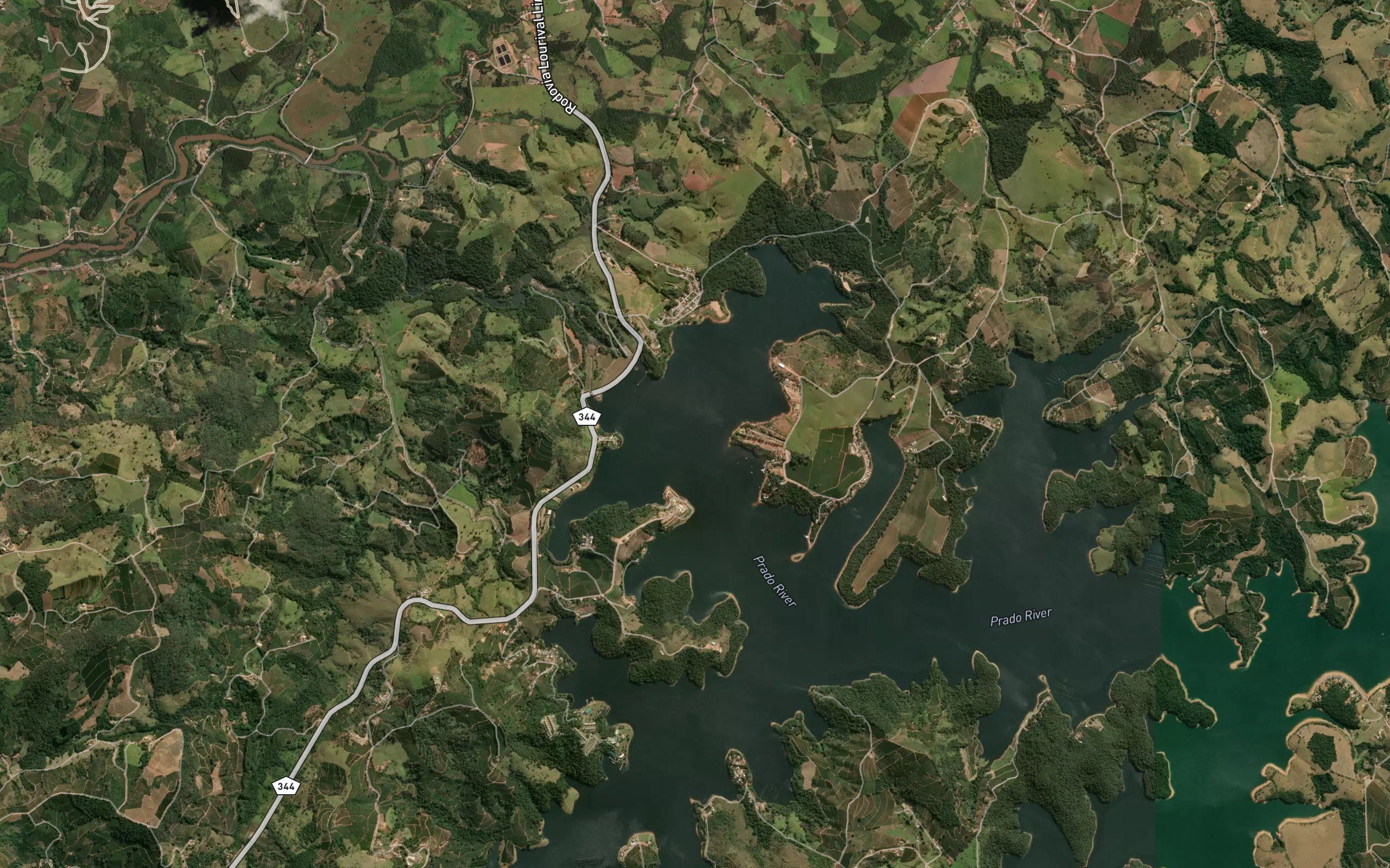 Caconde Reservoir