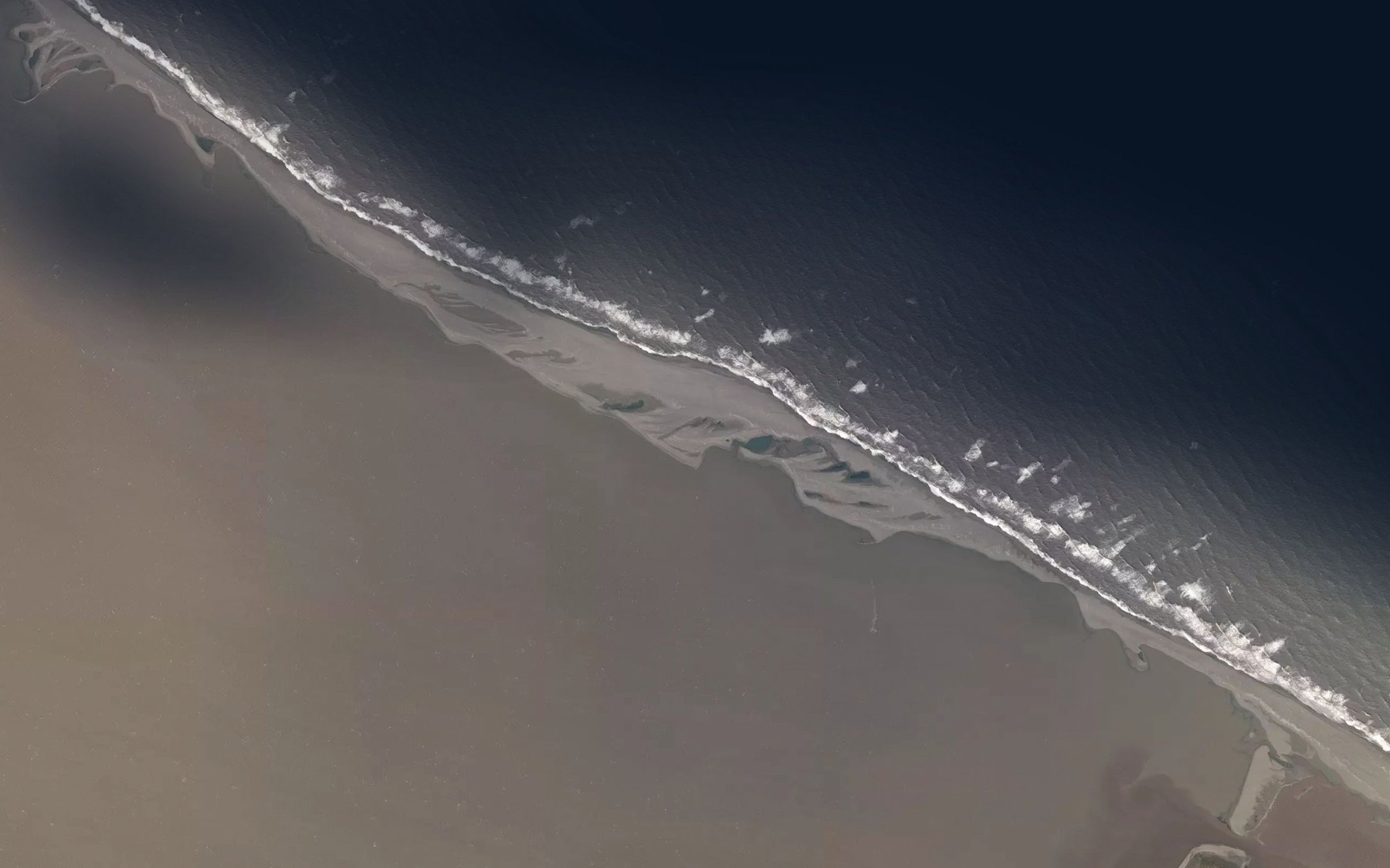 Satellite map of the Oruktalik Entrance