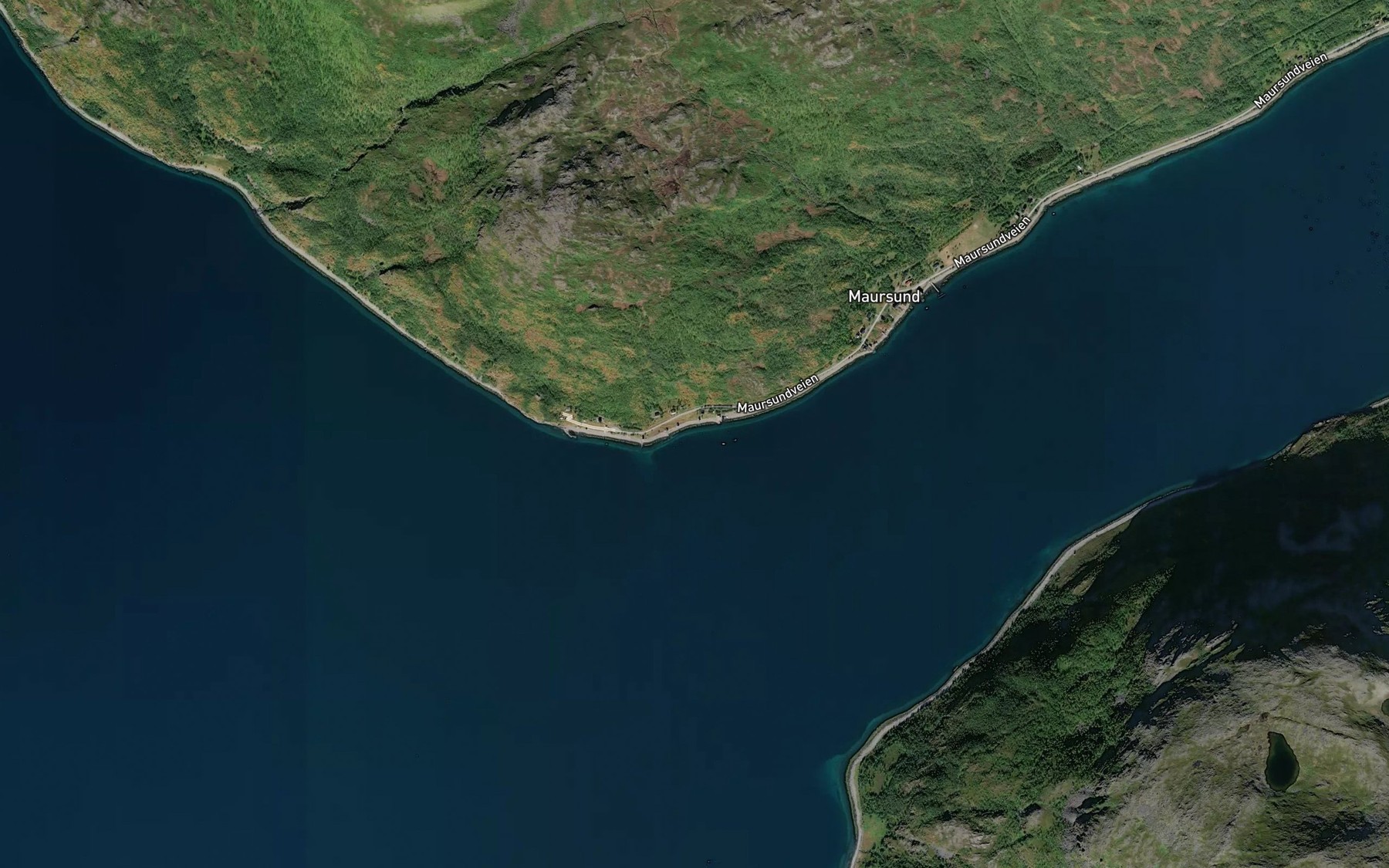 Satellite map of the Stangnesbukta
