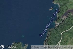 Roquefeuil Bay