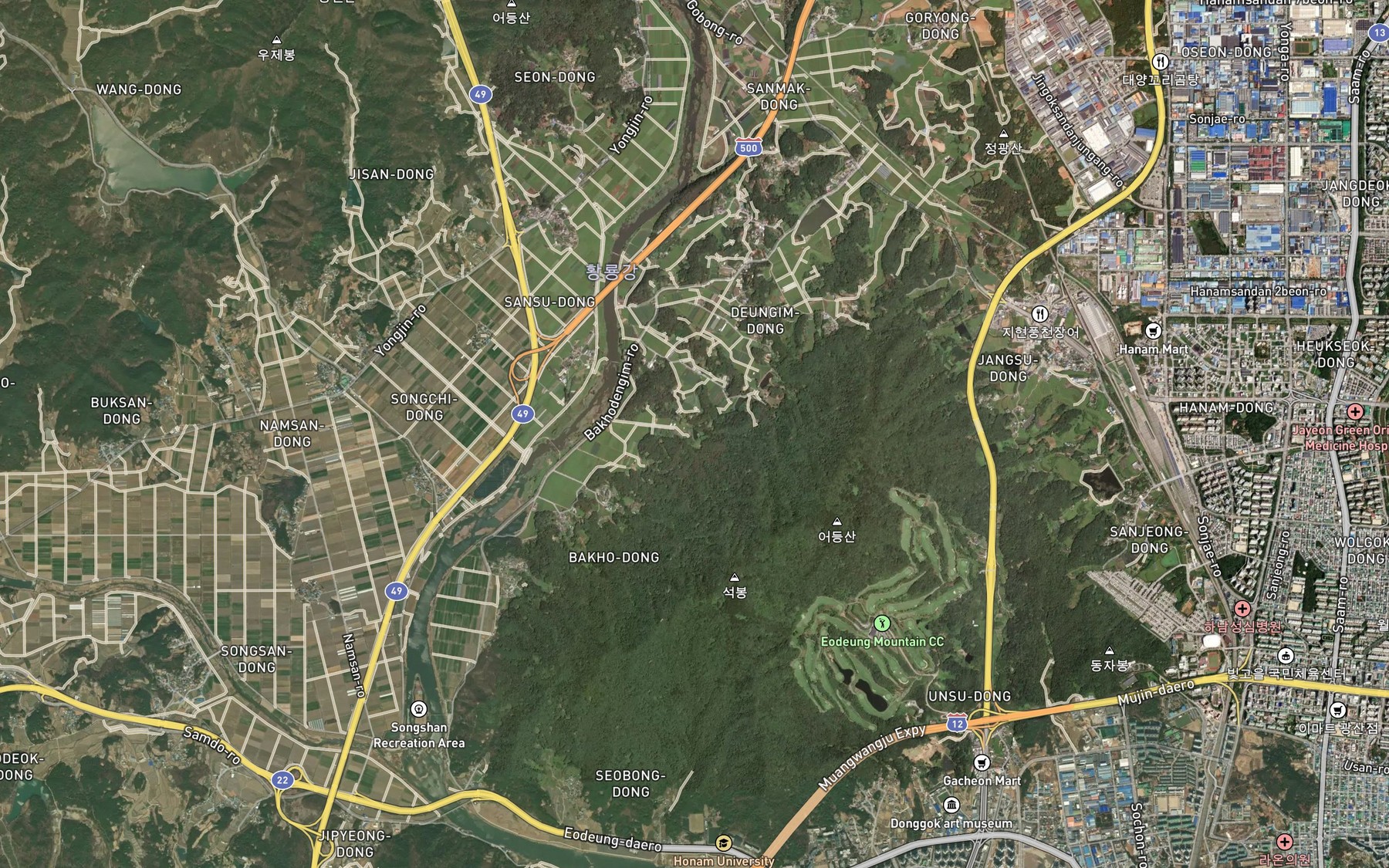 Satellite map of the Mahoje