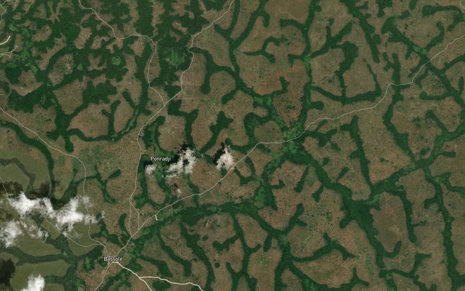 Satellite map of the Mayo Nzie