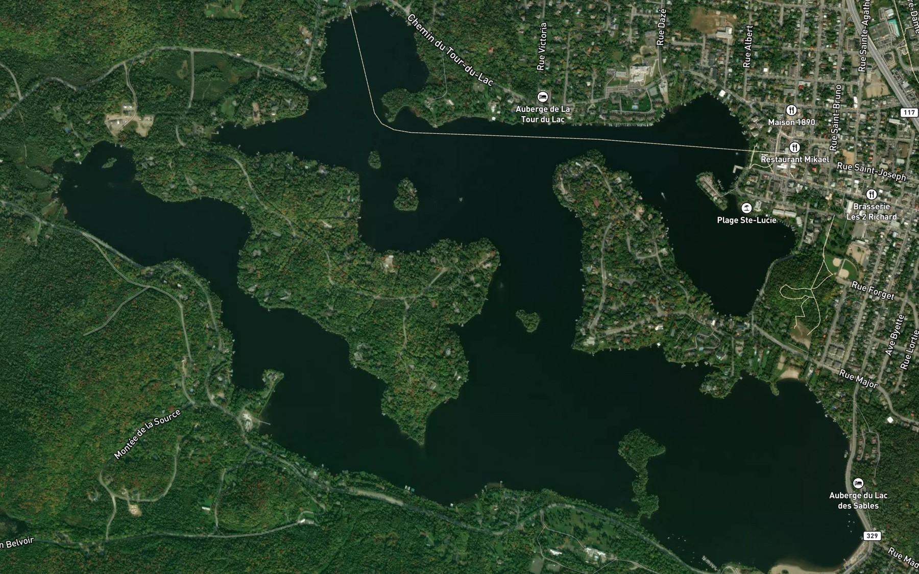 Satellite map of the Lac des Sables