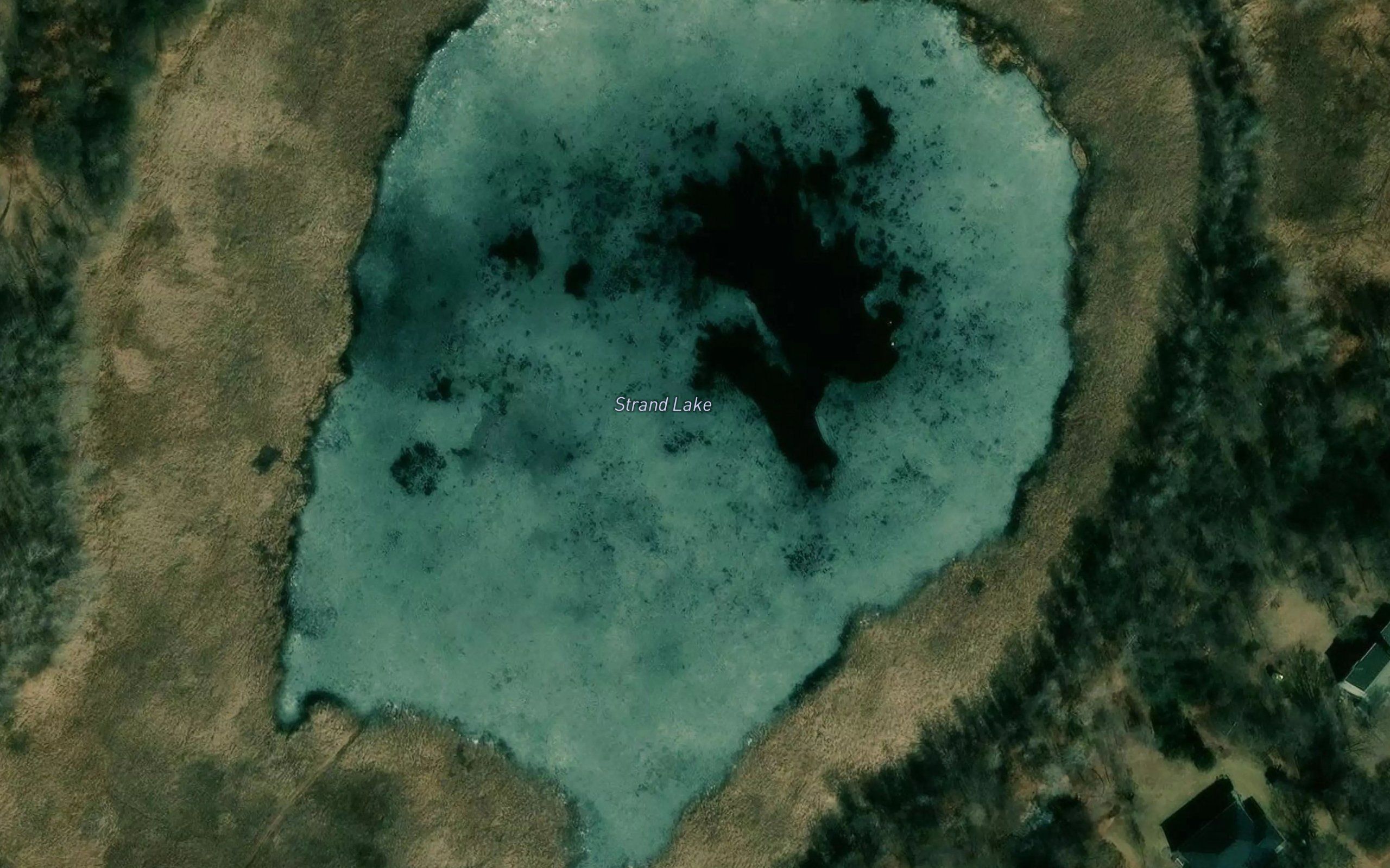 Strand Lake