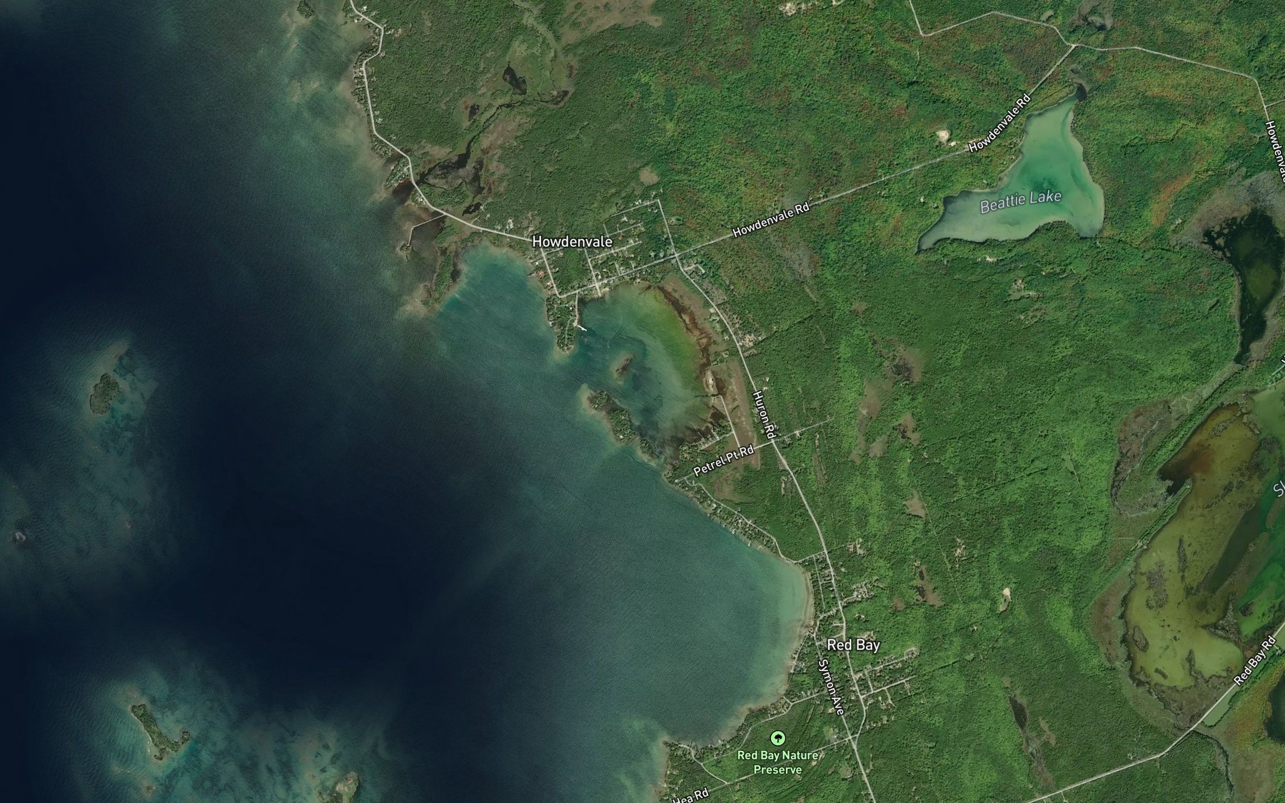 Satellite map of the Howdenvale Bay