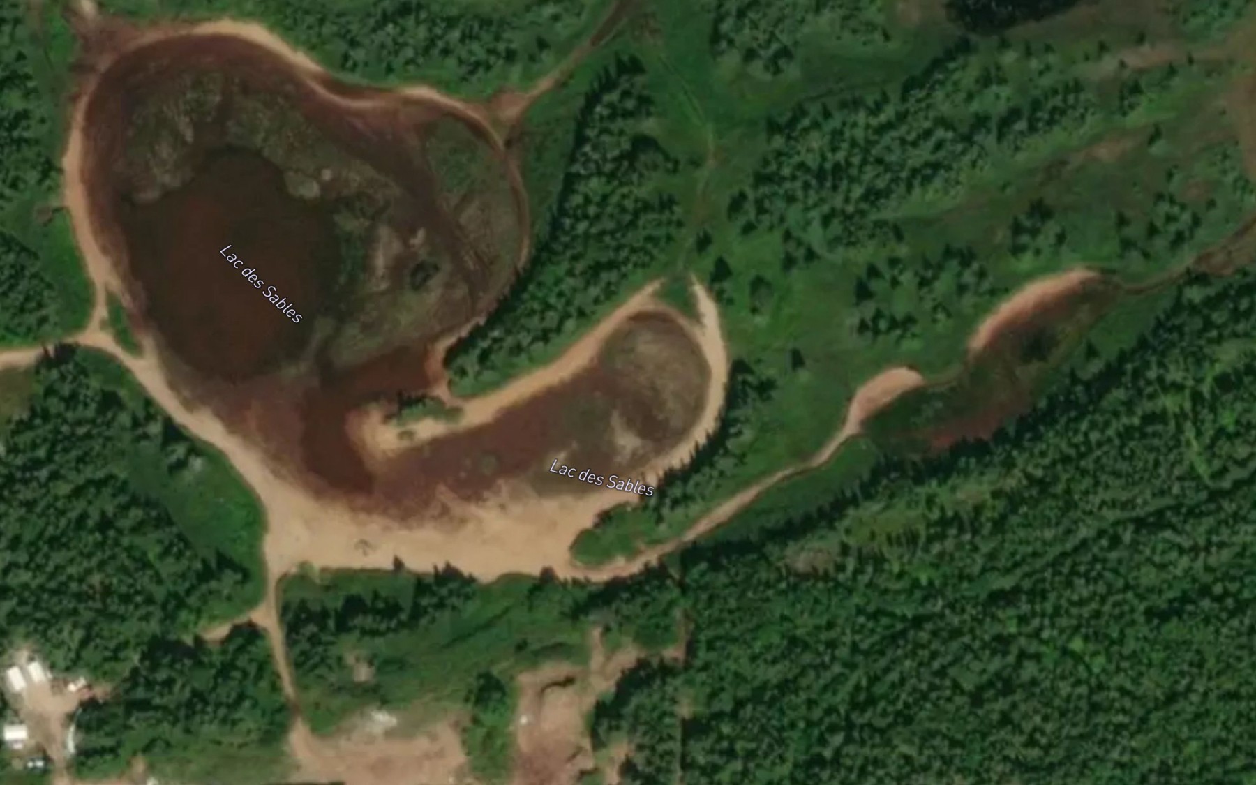 Satellite map of the Lac des Sables