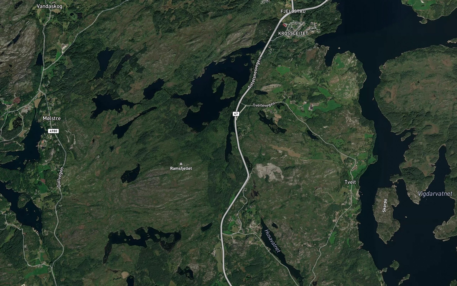 Satellite map of the Rovatnet
