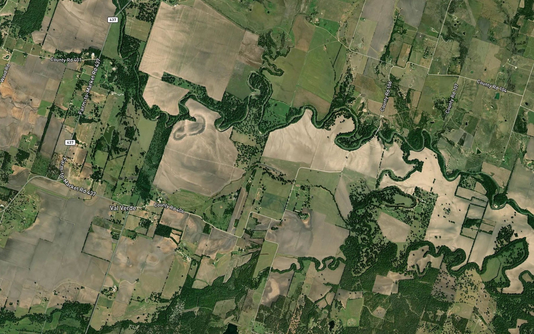 Satellite map of the Mumford Lake