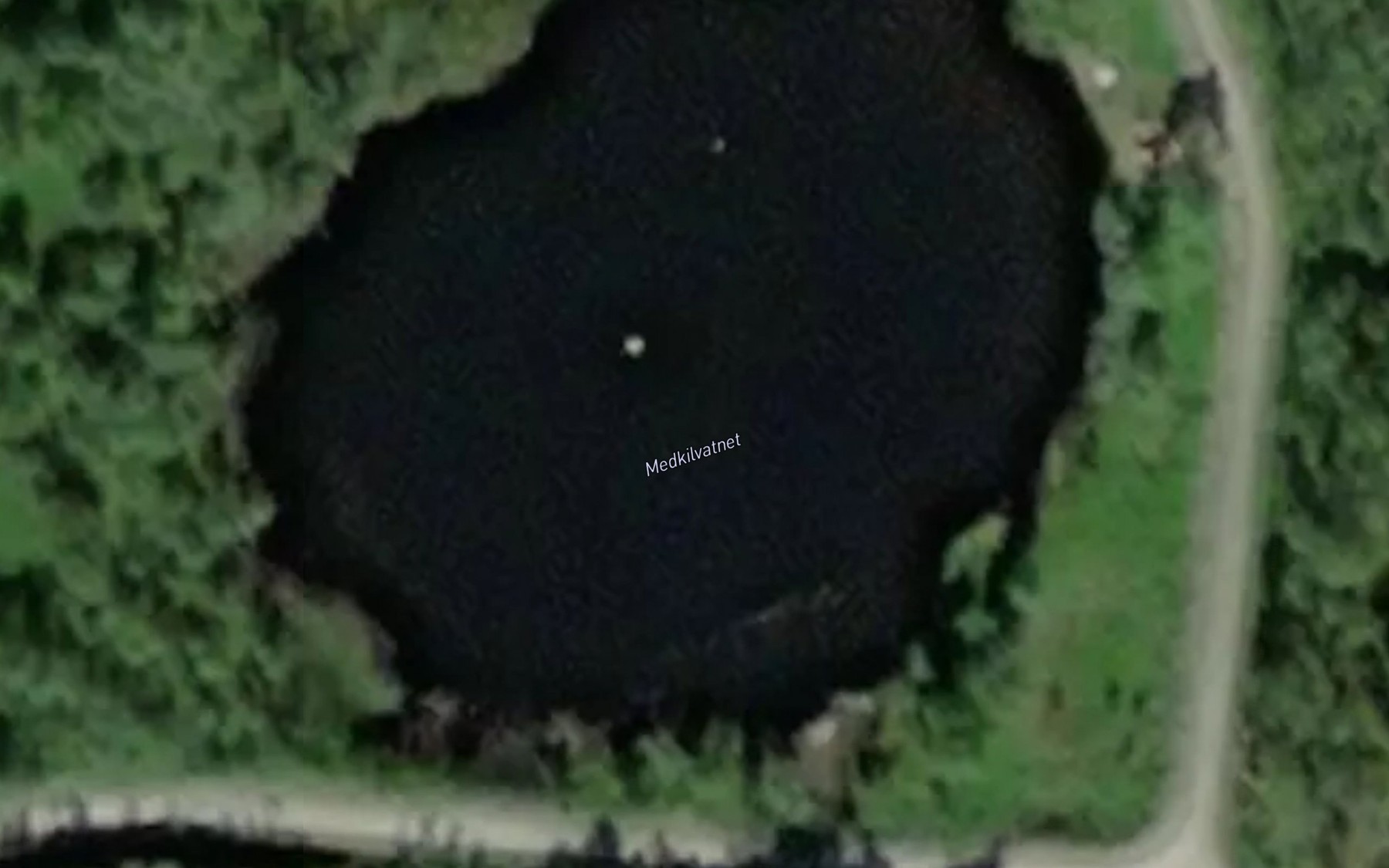 Satellite map of the Midkilvatnet