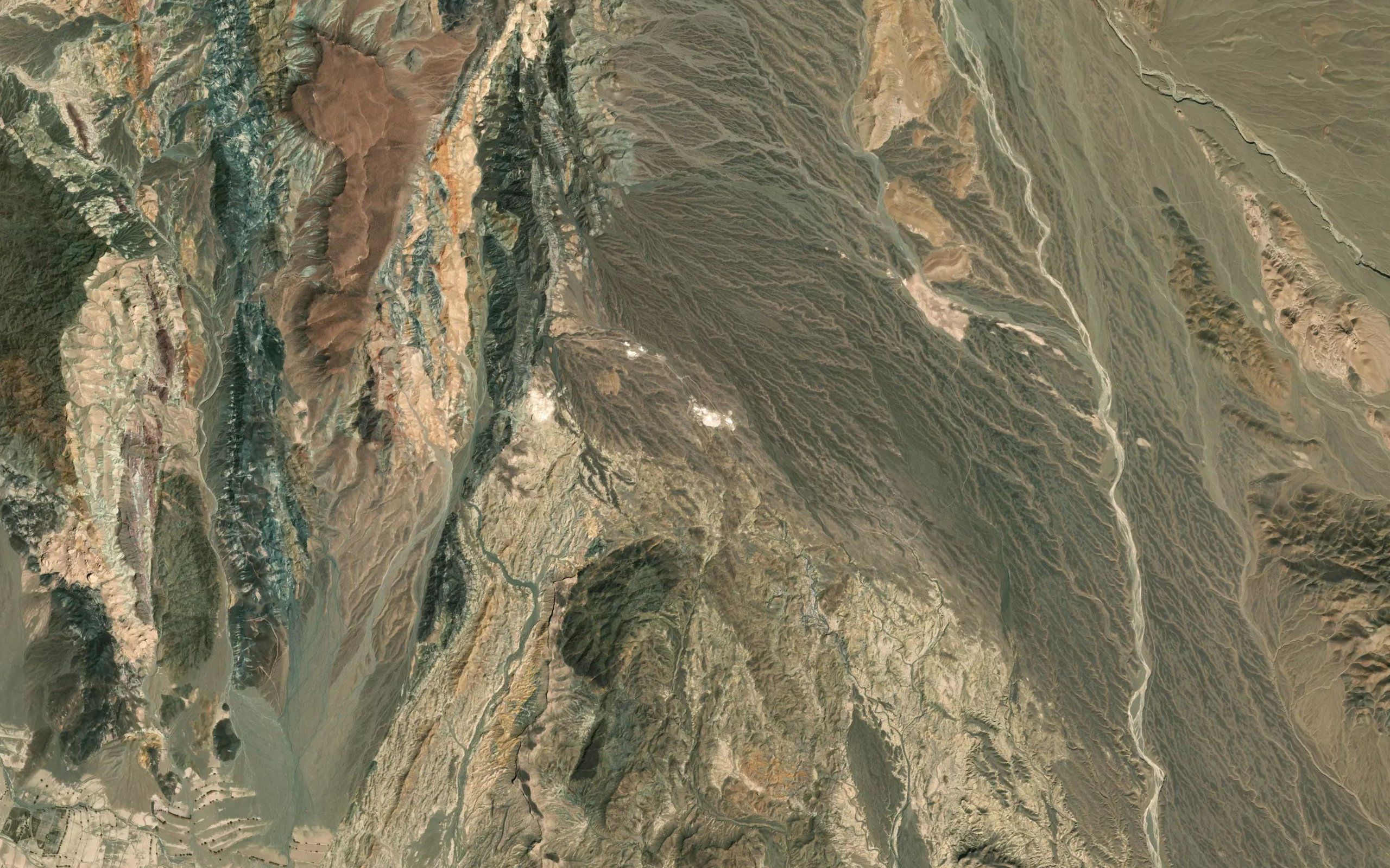 Chashmeh-ye Shir Kuhak