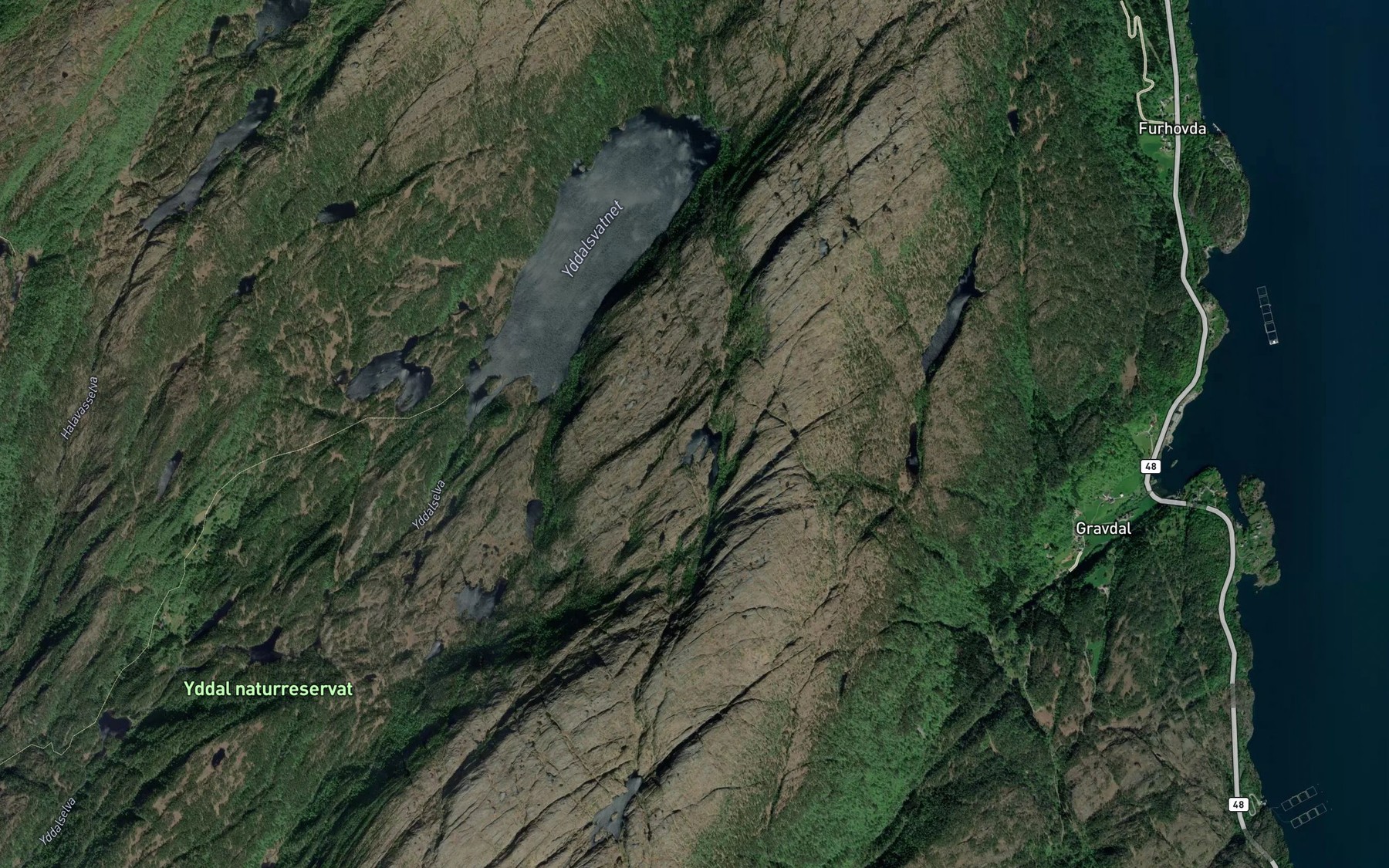Satellite map of the Buksevatnet