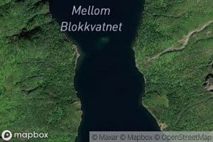 Mellom Blokkvatn