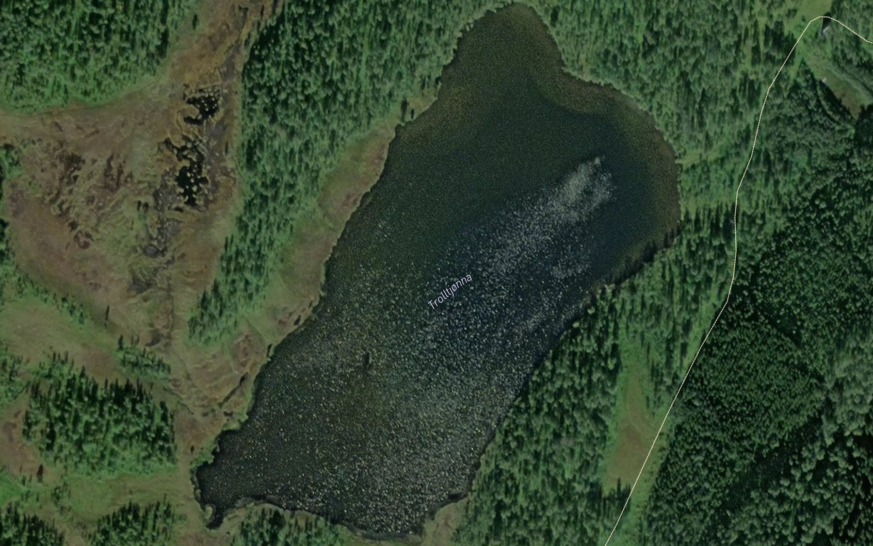 Satellite map of the Trolltjonna